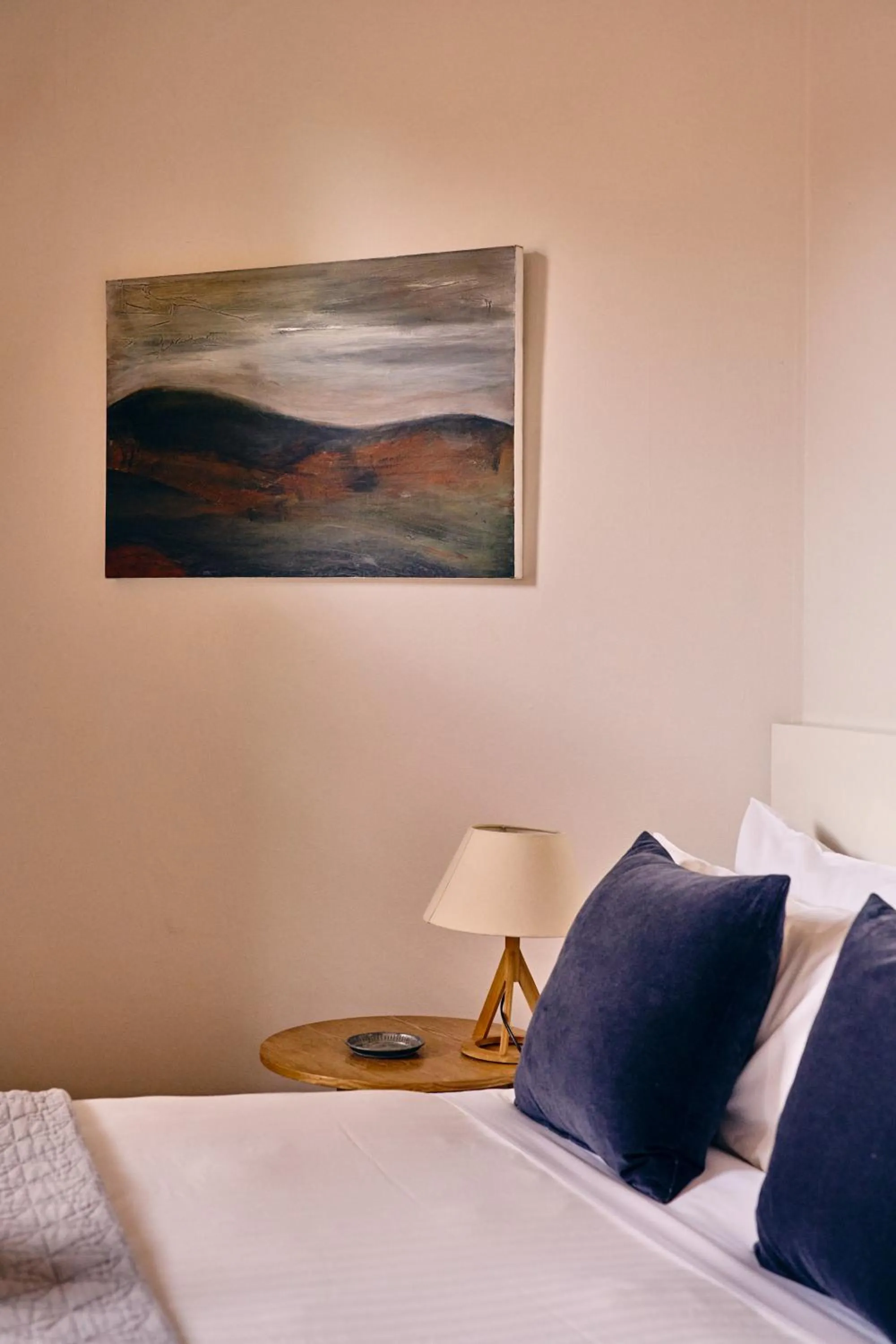 Queen Room with Shared Bathroom in Healesville Hotel