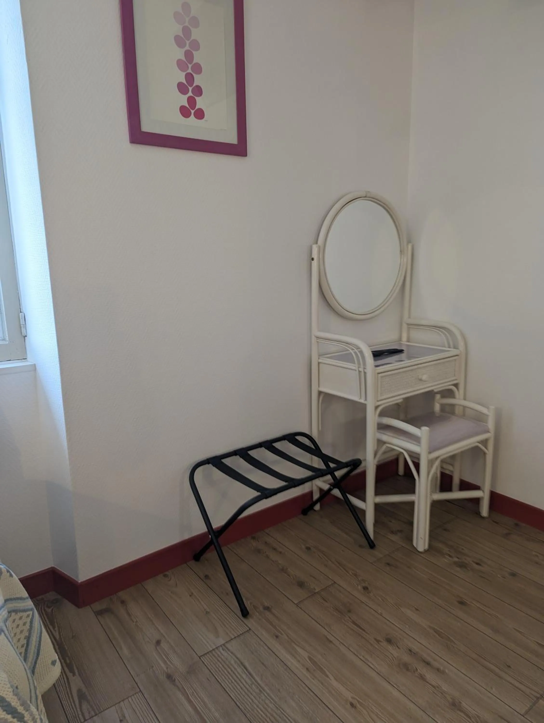 Twin Room in Auberge Des Pins