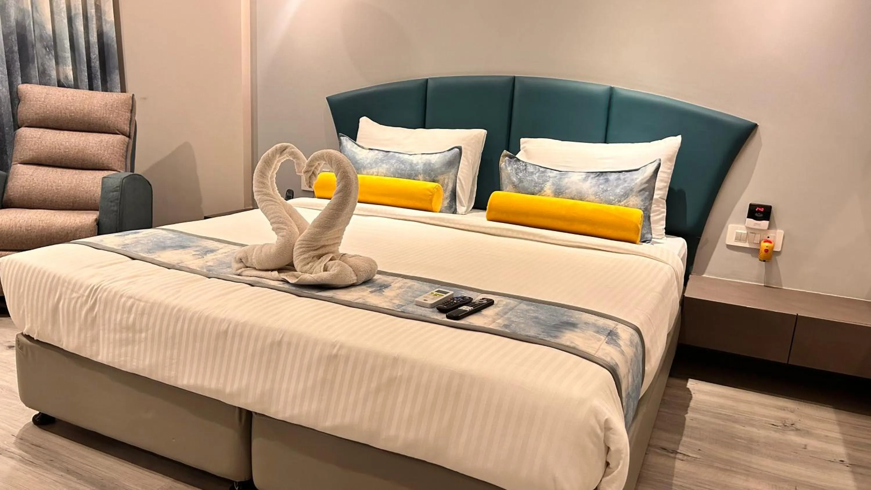 Superior King or Twin Room in Hotel The Excellency