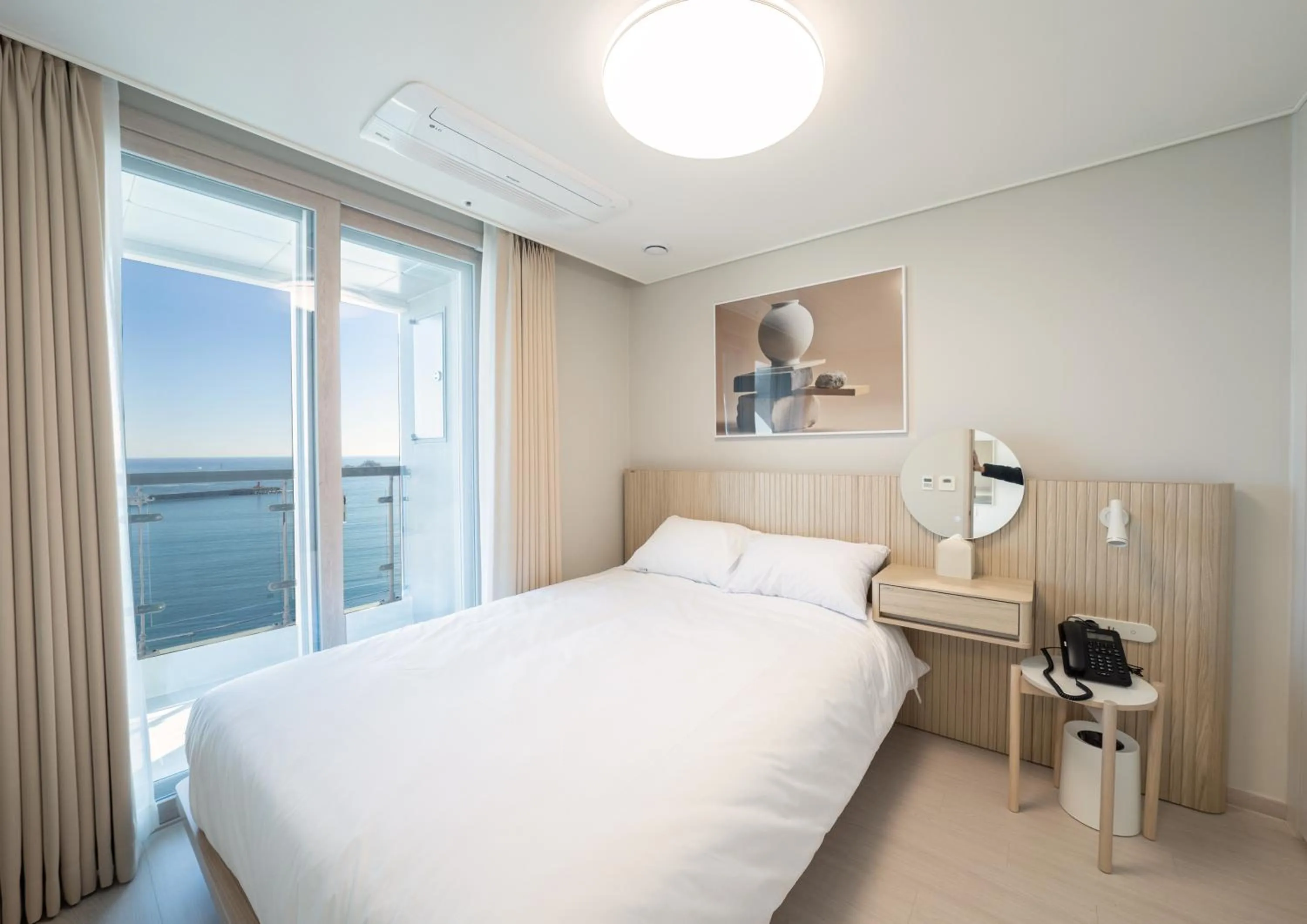 C-1 type. FLAT Royal SUITE OCEAN VIEW in UH FLAT The SOKCHO