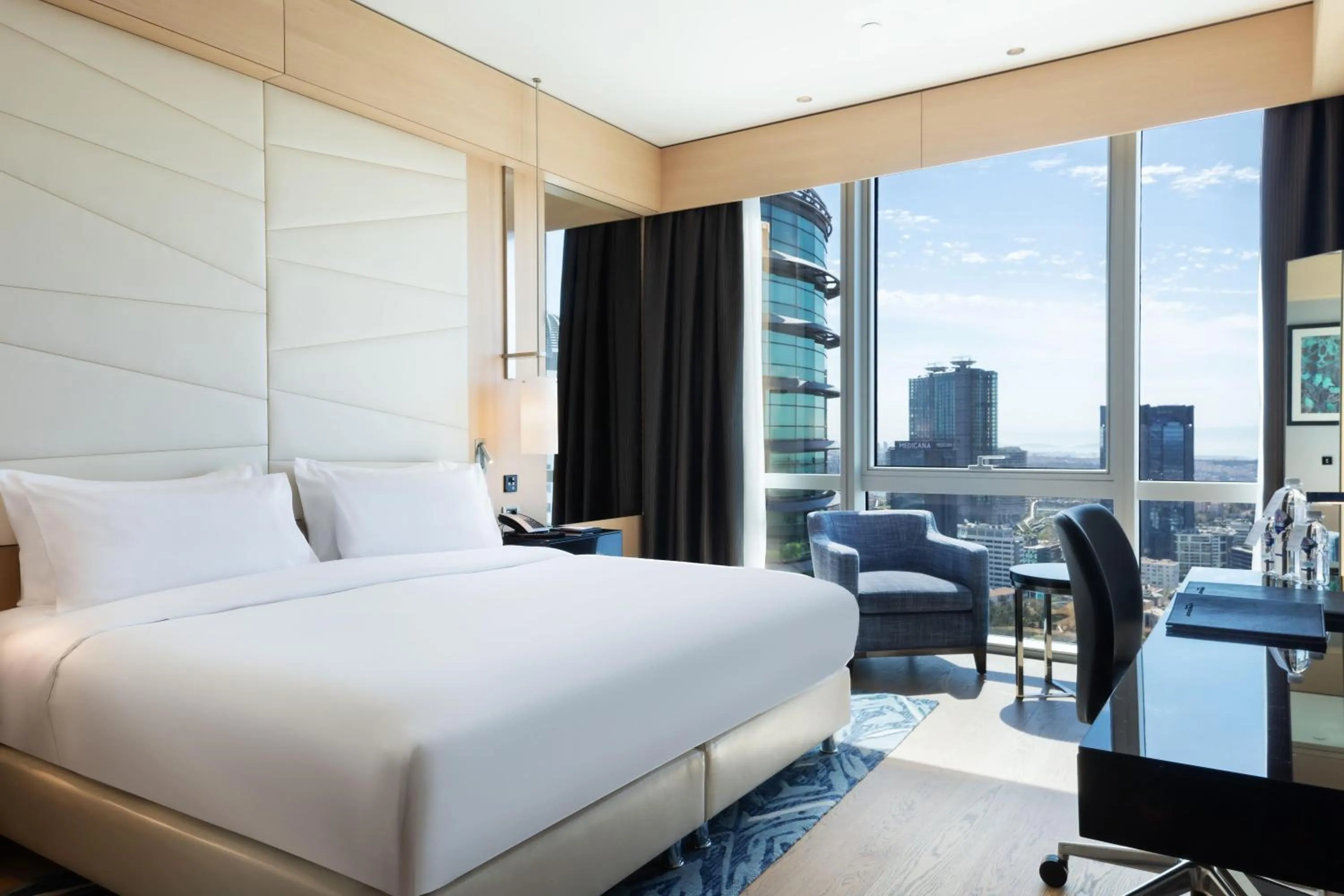 Deluxe Room King Bed with City view in Wyndham Grand Istanbul Levent Hotel & Conference Center