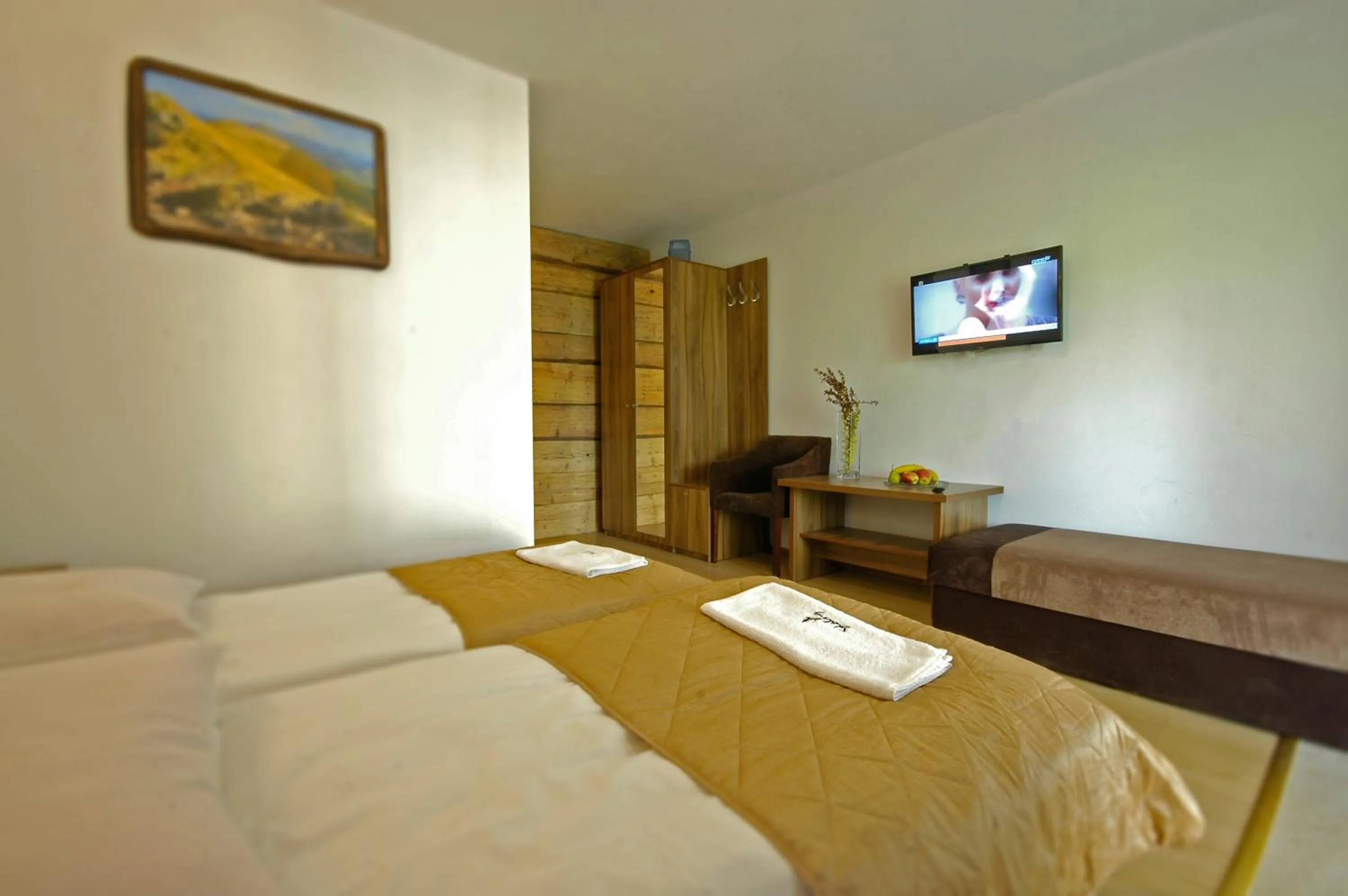 Quadruple Room in Dom na Skale - Apartamenty w Bieszczadach nad Soliną