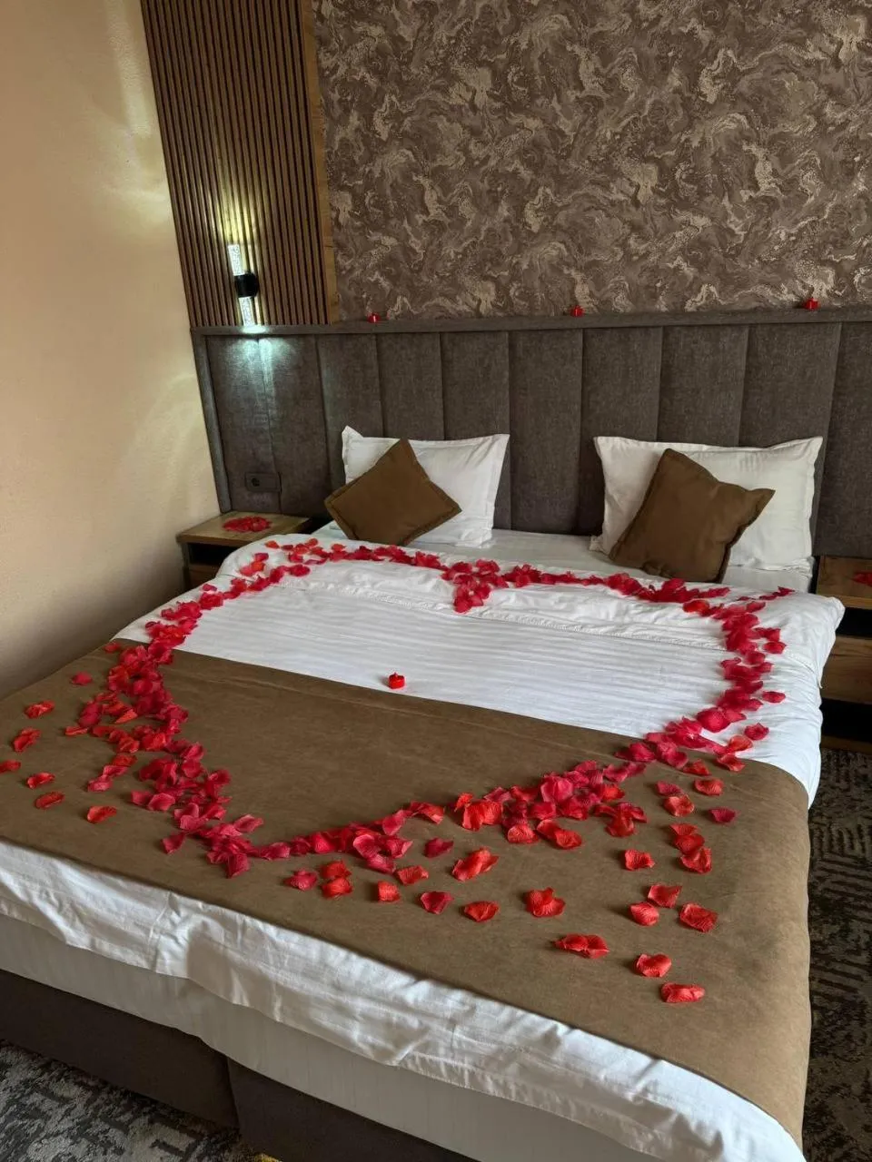 Large Double Room in Homy House Hotel