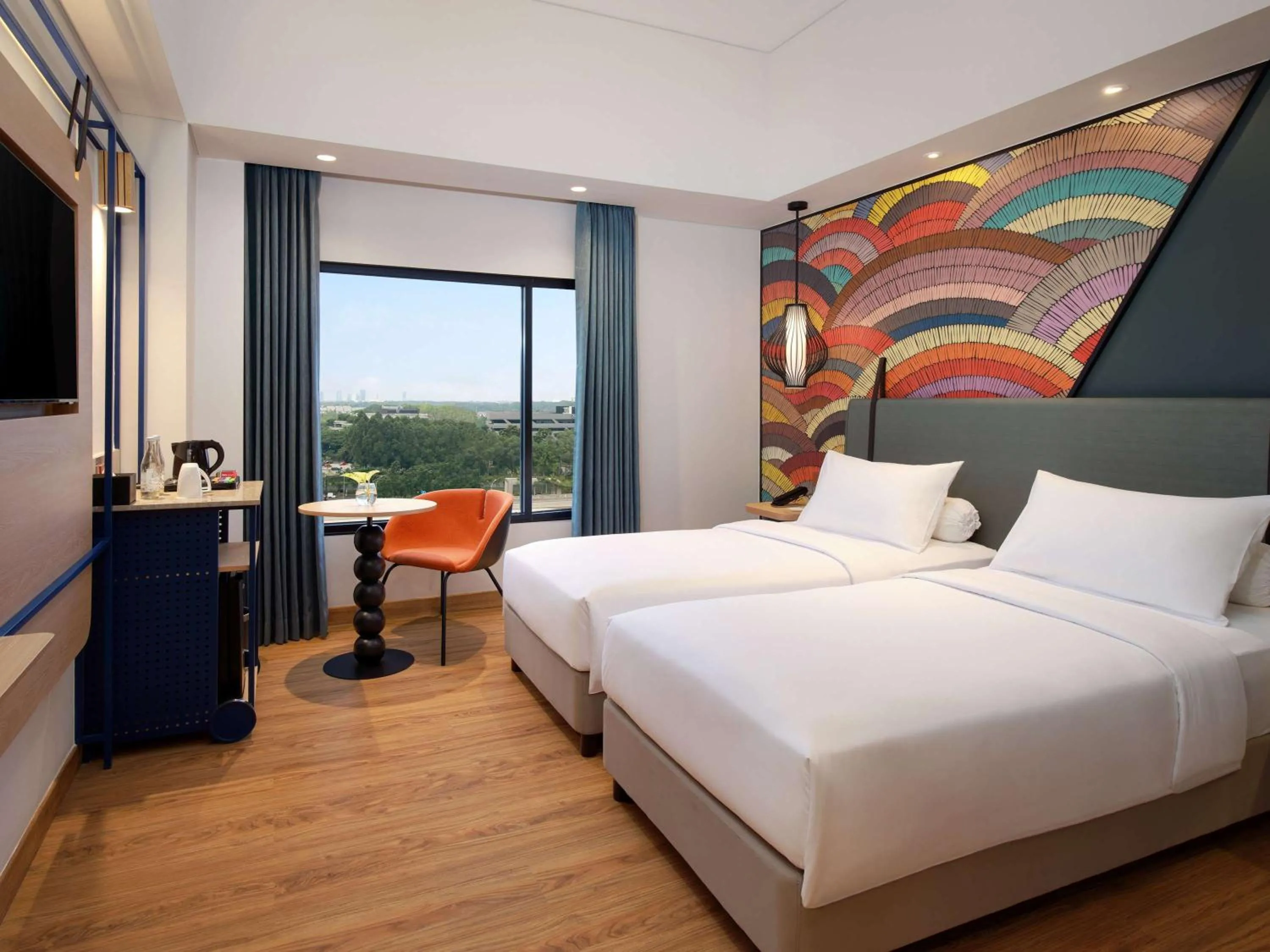 Superior Twin Room in ibis Styles Serpong BSD City