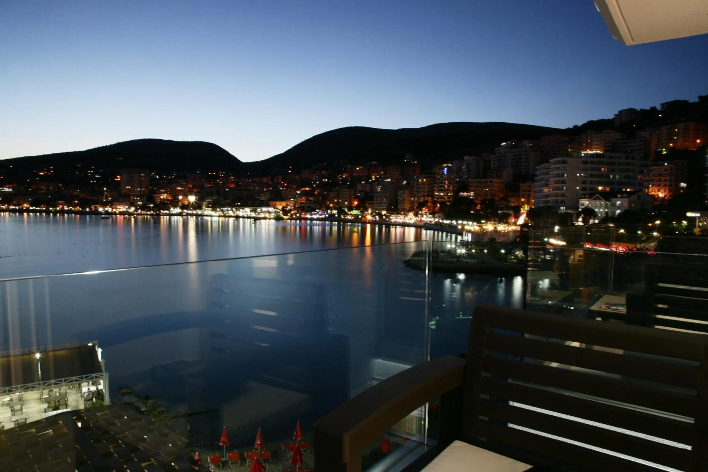 Superior Double Room in Demi Hotel