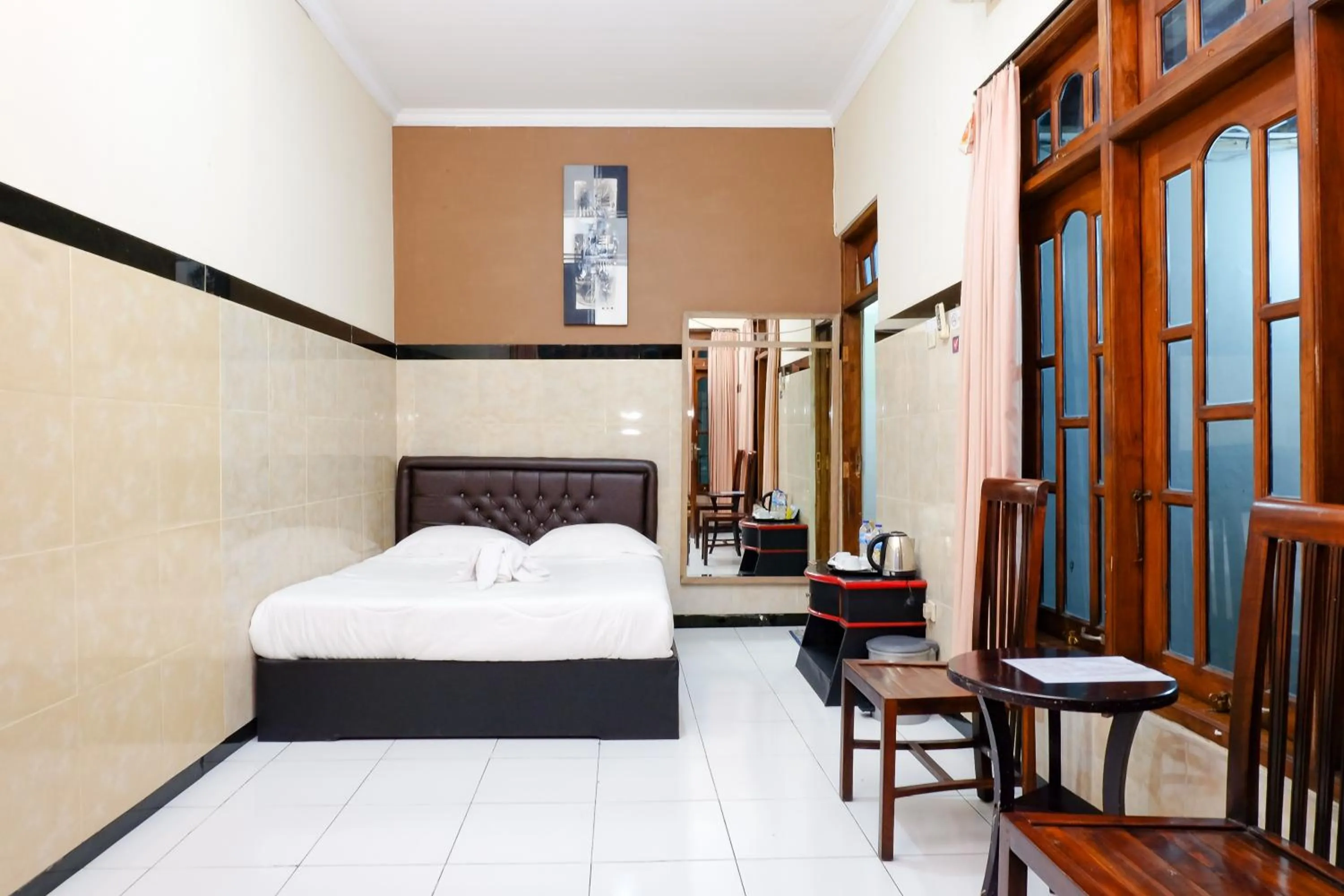 Queen Room with Balcony in Dya Hotel Boyolali