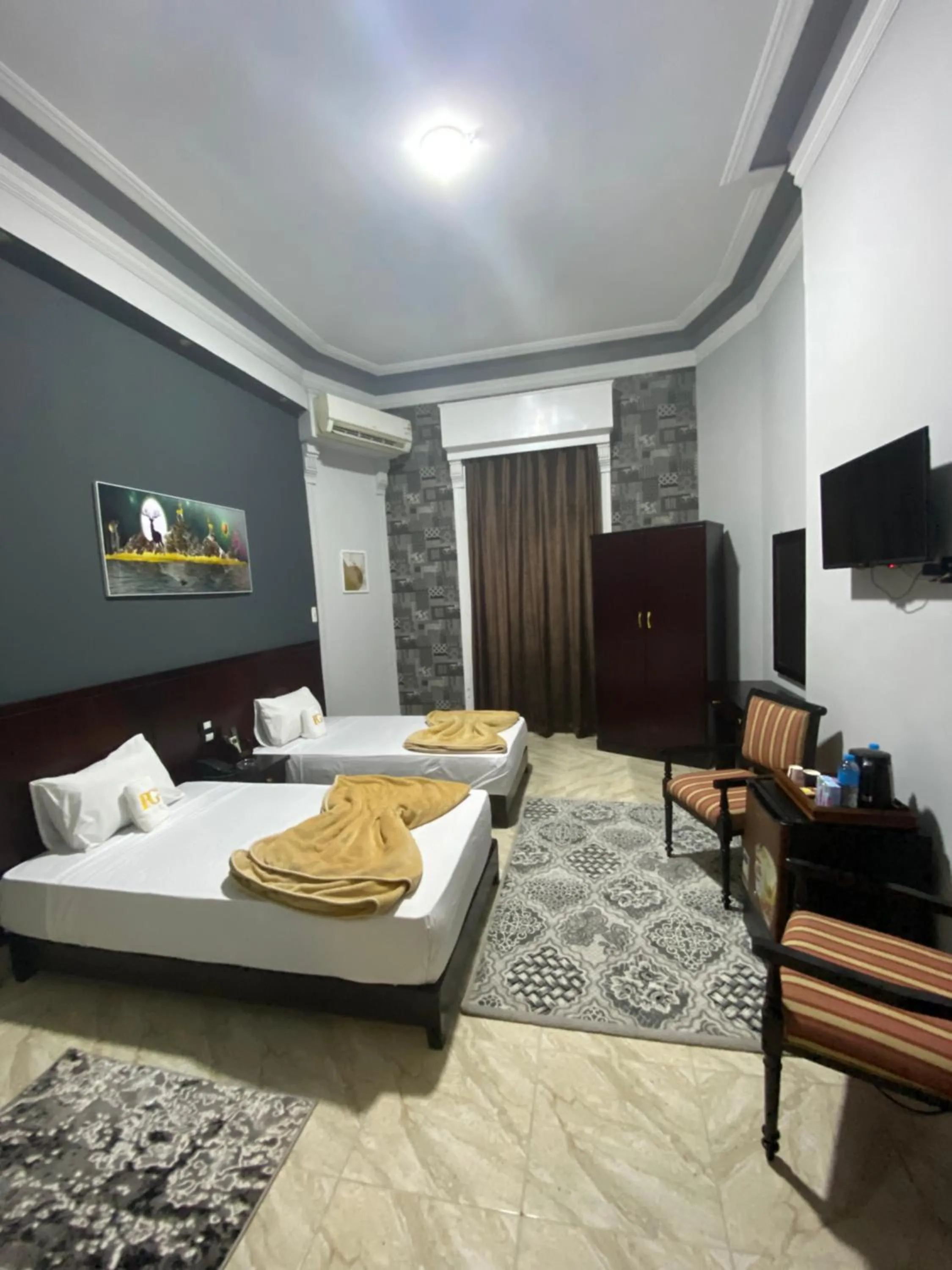 Deluxe Twin Room in Paradise Boutique Hotel