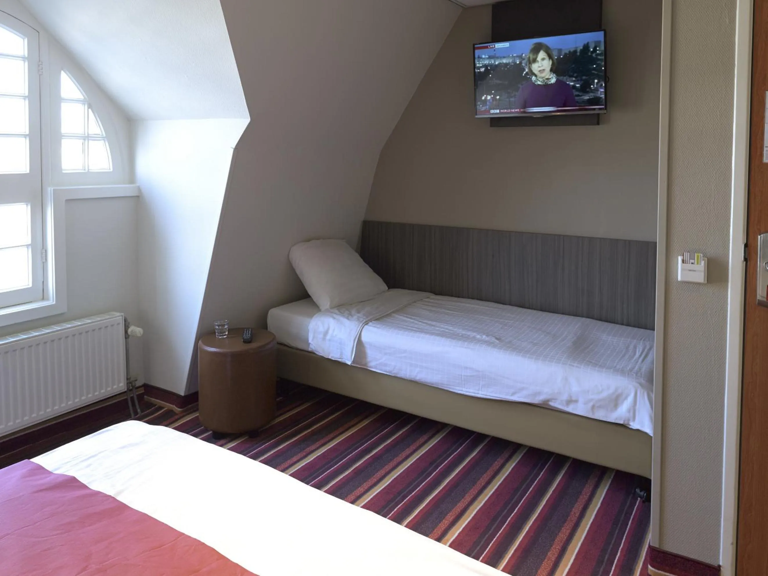 Triple Room with Canal View in Mozart Hotel
