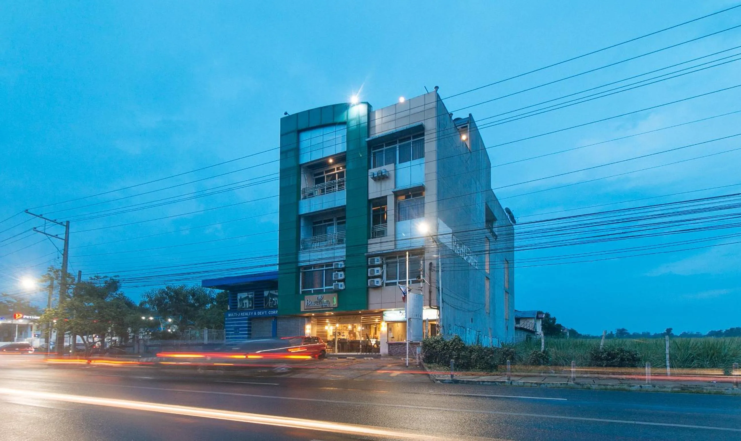 Buenas J Hotel and Spa