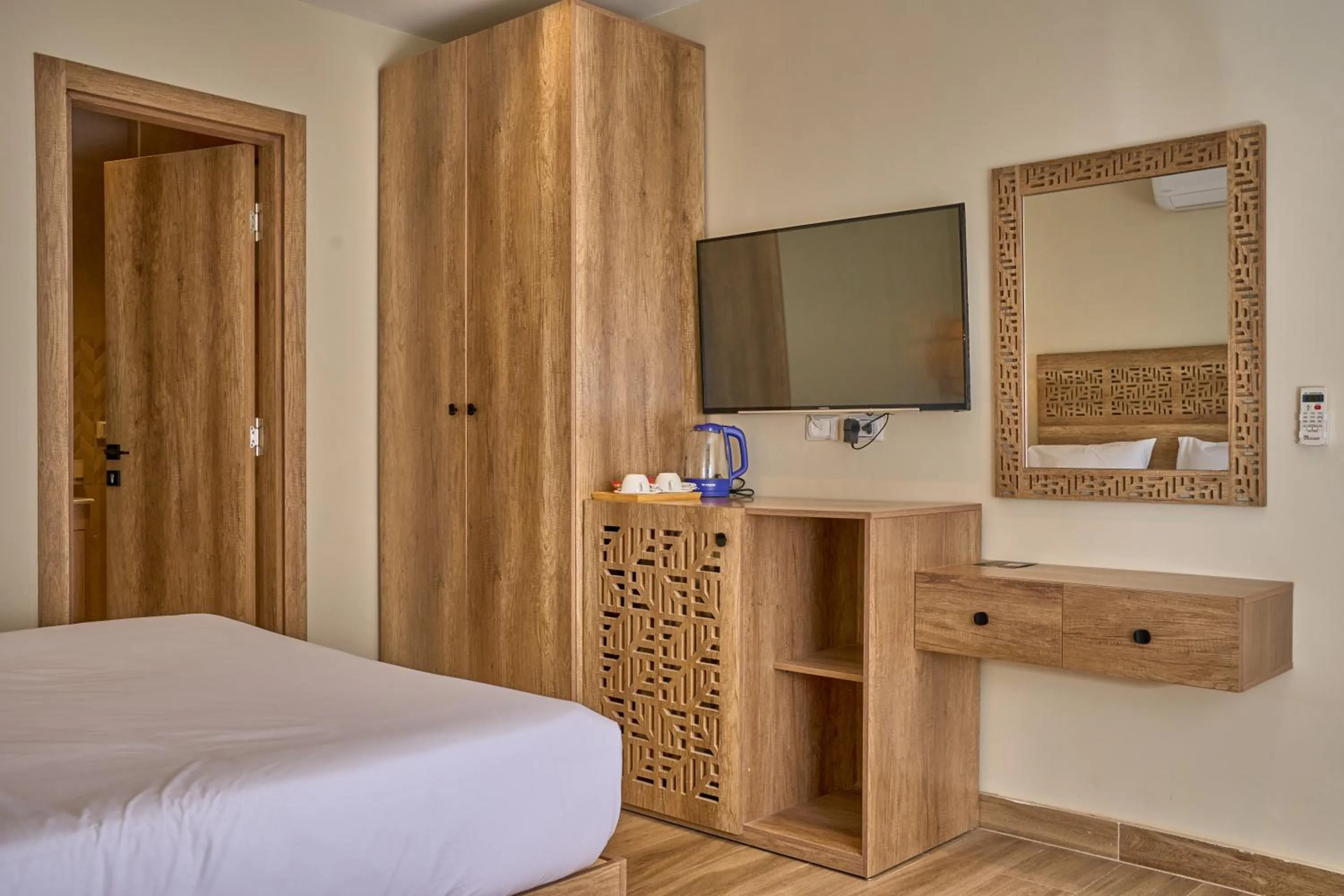 Deluxe Double Room in Lotus Inn