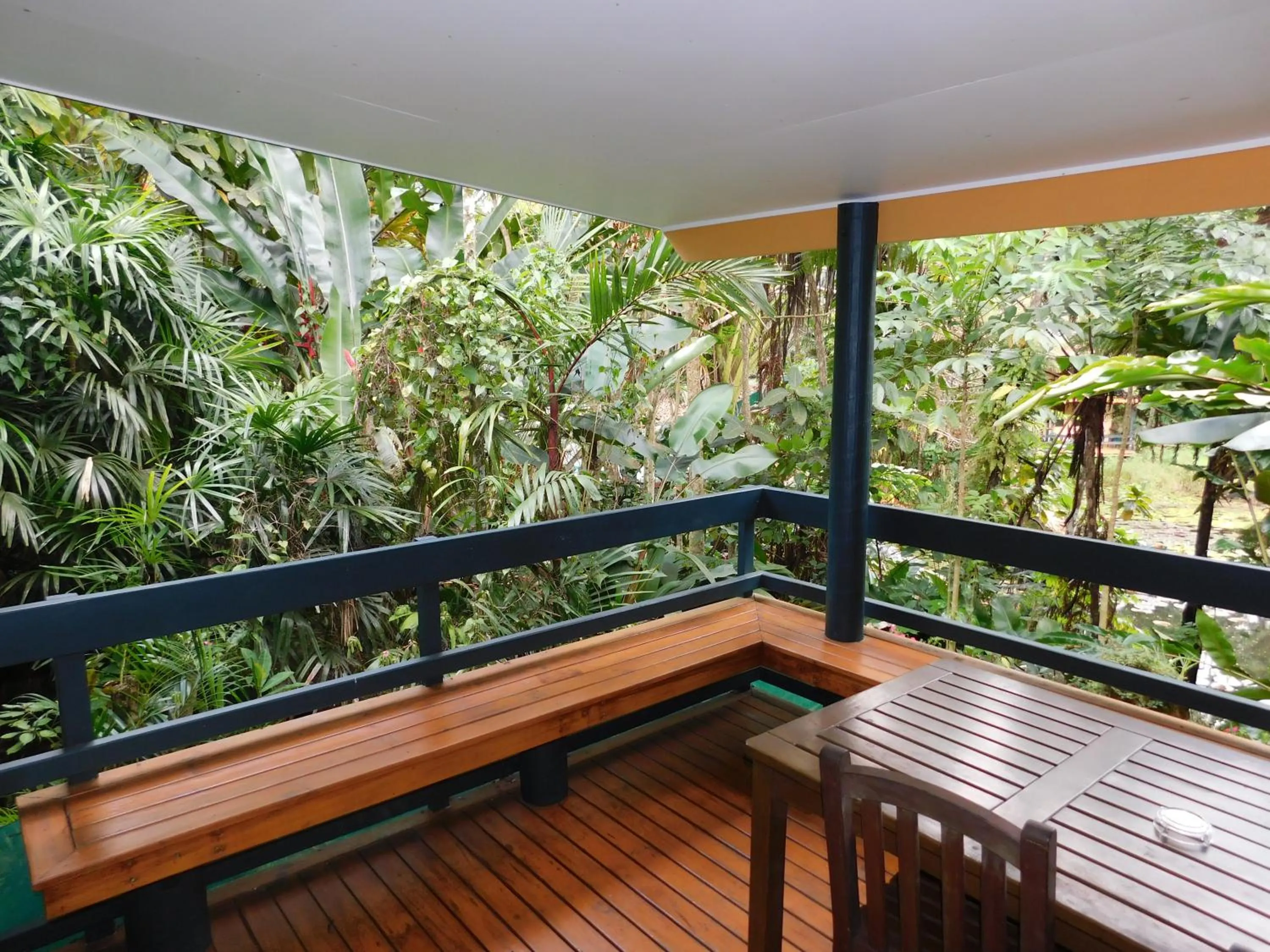 Two-Bedroom Bure with Rainforest View and Air-Conditioning in Rainforest Eco Lodge
