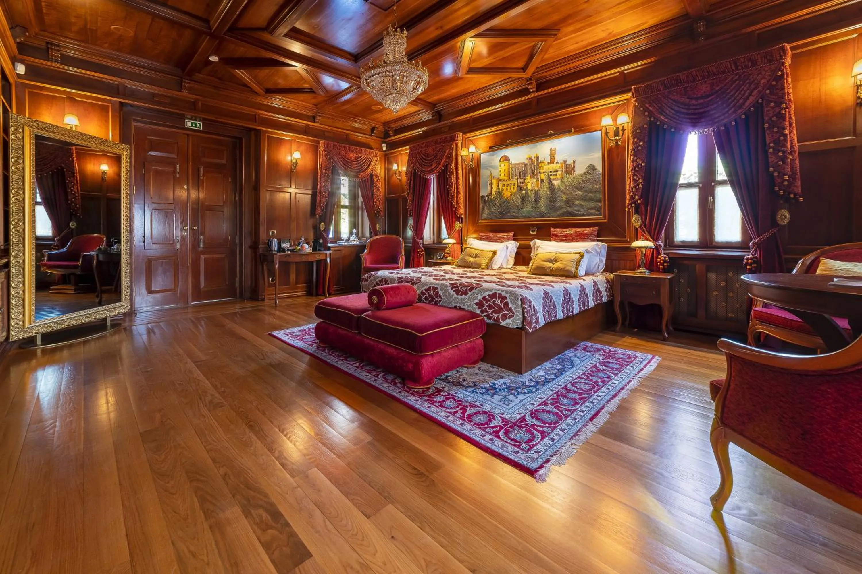 Deluxe Room with Garden View in Sintra Marmoris Palace