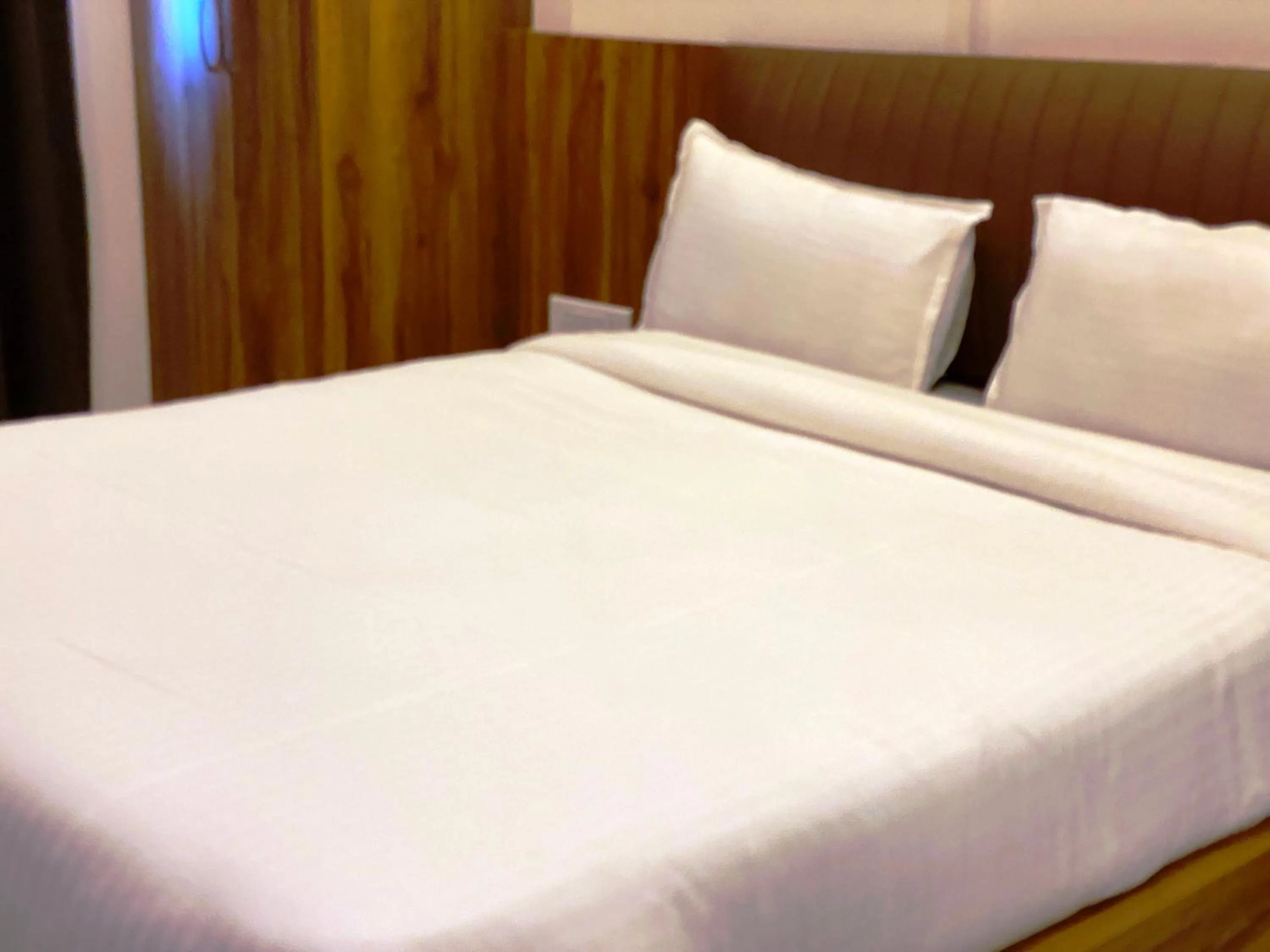 Standard King Room in The Grand Sarovar Inn And Suites