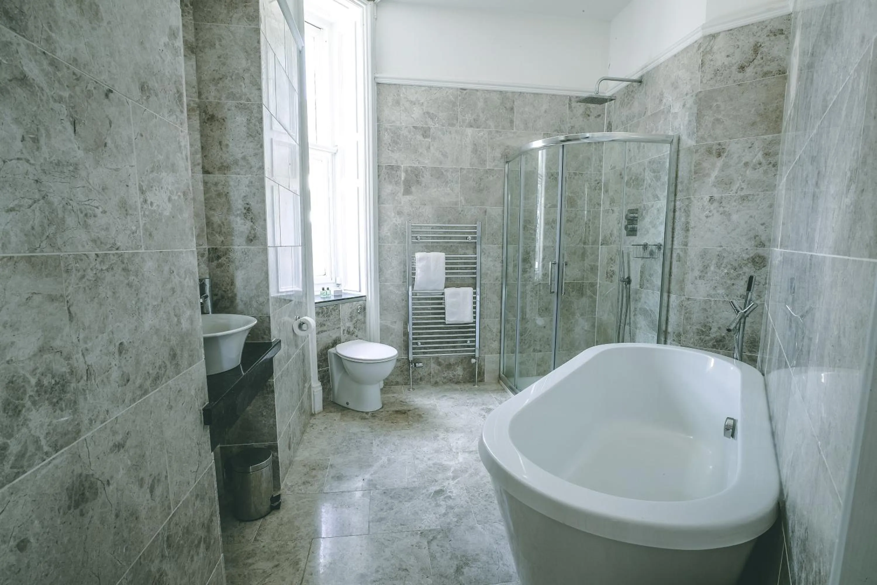 Suite in Hollin House Hotel