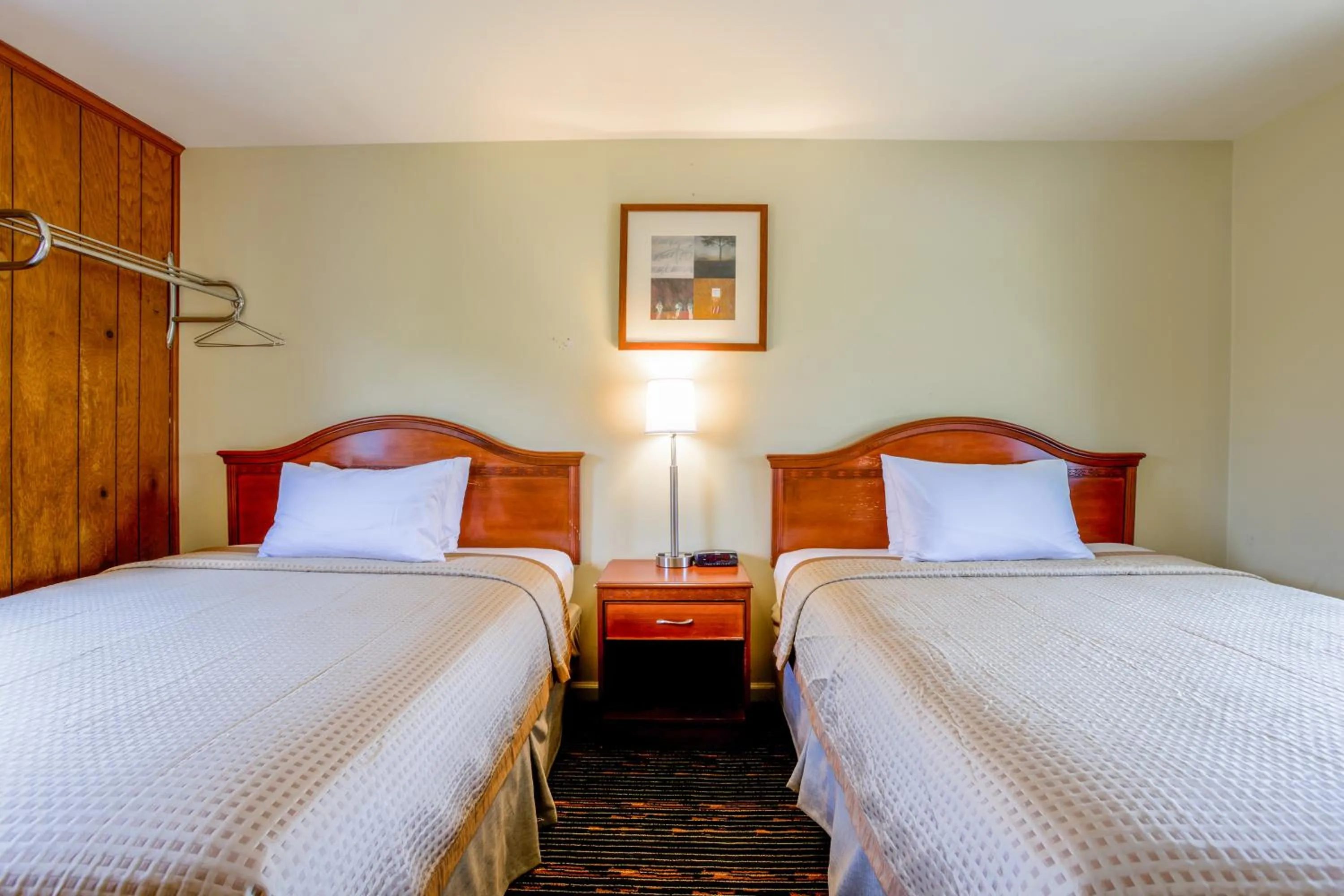 2 Queen Beds Non-Smoking in Relax Inn By OYO Natural Bridge I-81