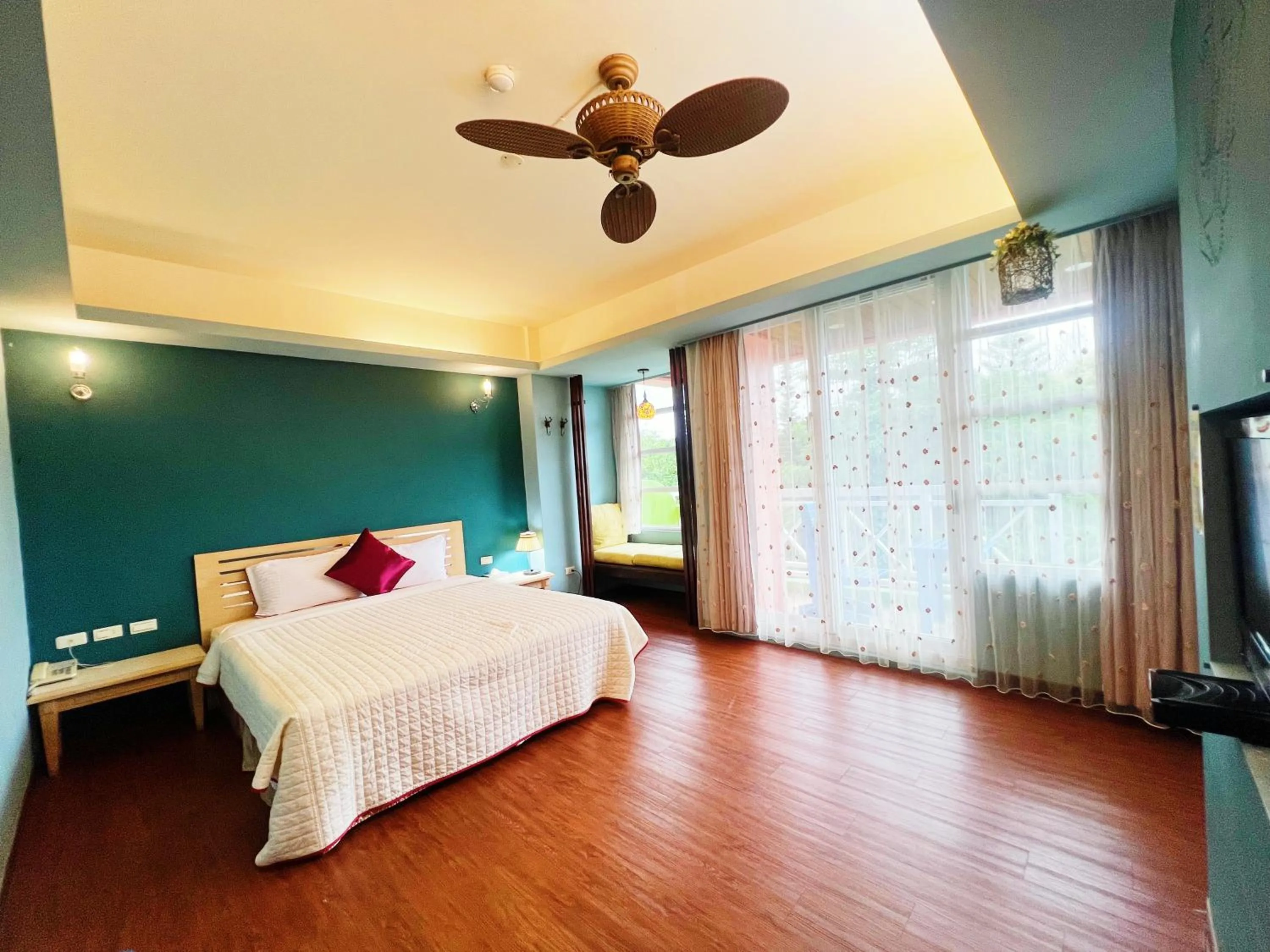 Deluxe Double Room with Bath in 墾丁茉莉民宿