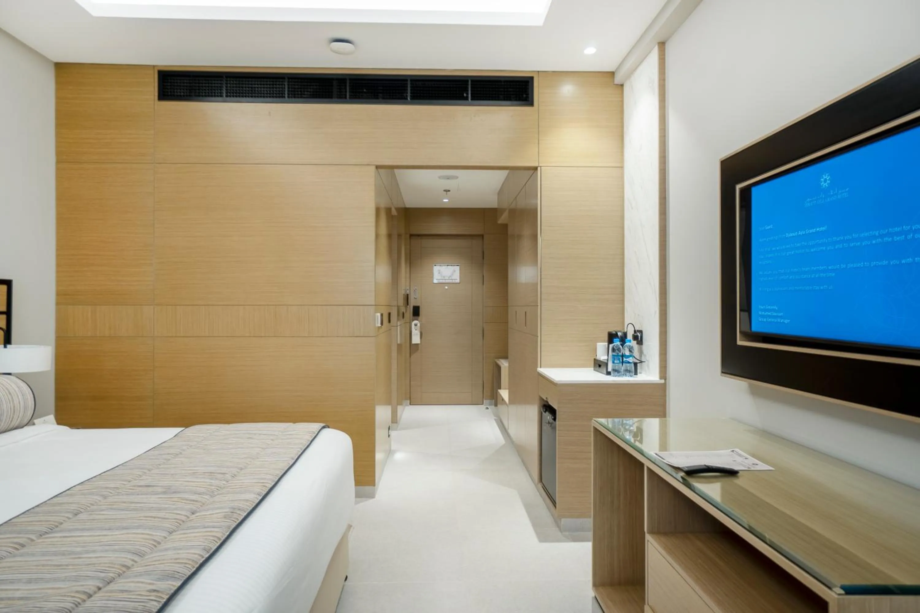 Standard King Room - single occupancy in Djibouti Ayla Grand Hotel & Mall