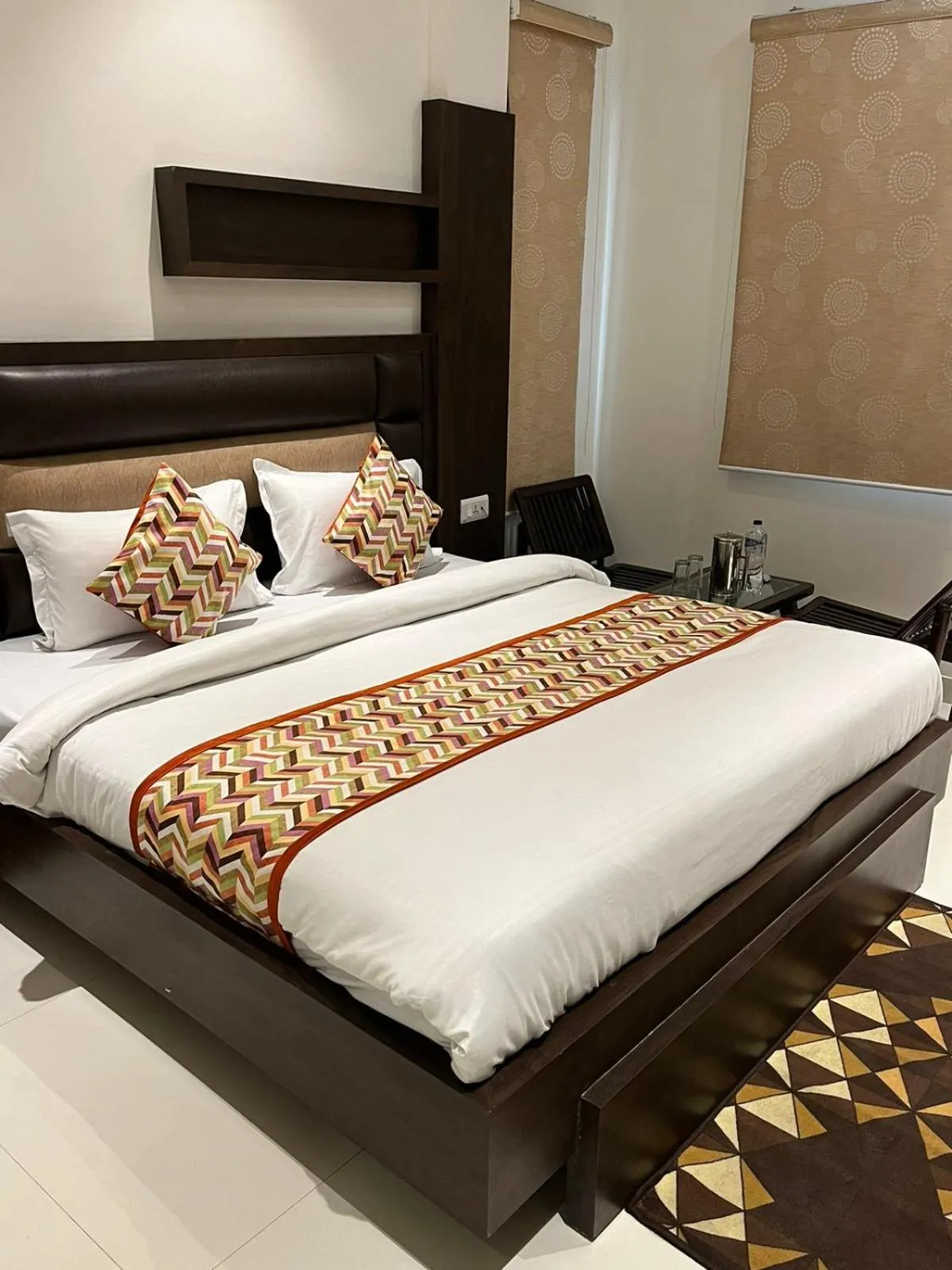 Superior King Room in Hotel SB Residency