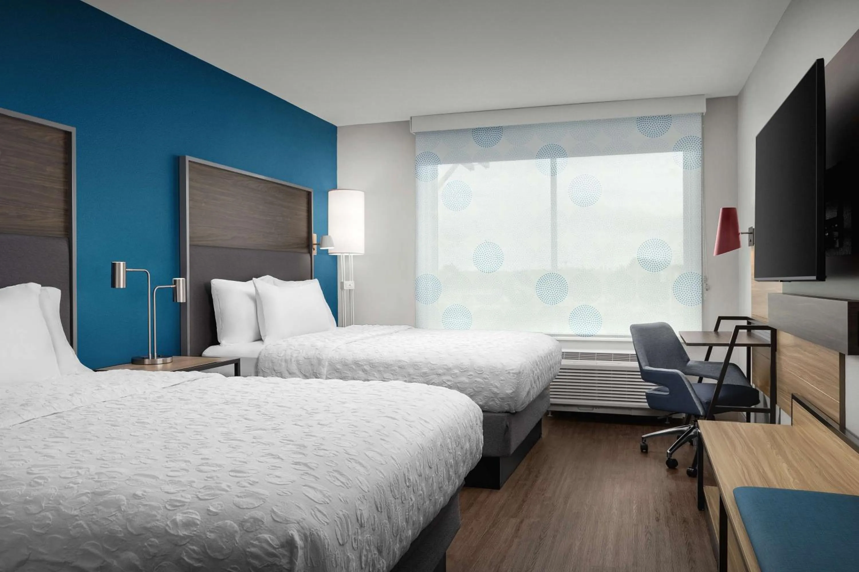 Queen Room with Two Queen Beds and Walk-In Shower in Tru By Hilton Columbus East Broad