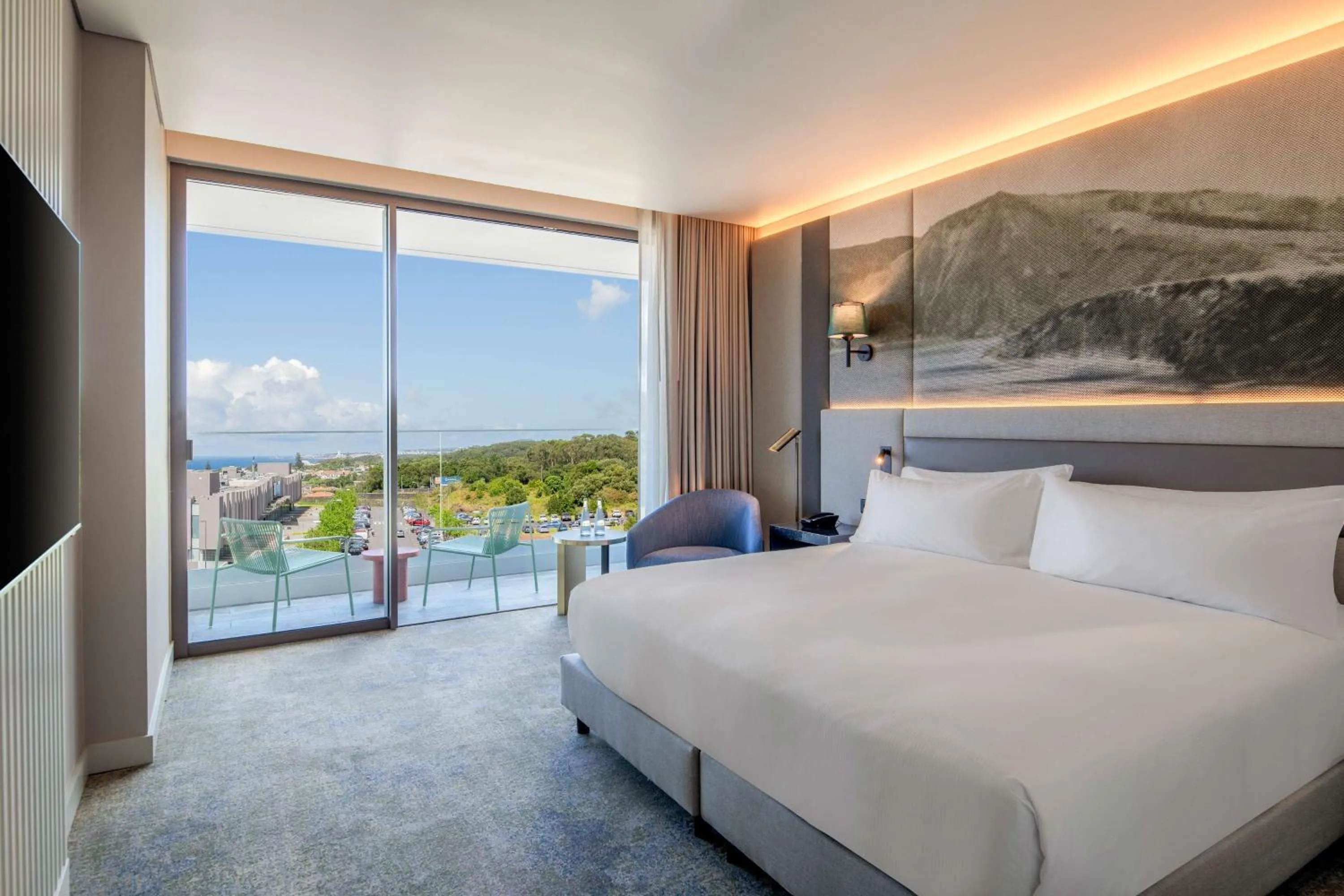 One-Bedroom King Suite in Doubletree By Hilton Lagoa Azores