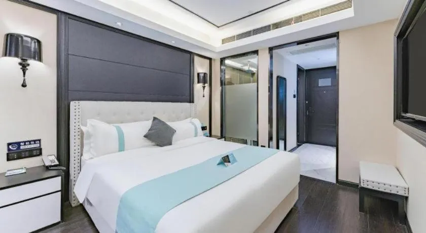 Xana Hotelle Zhengzhou North Passenger Terminal North University Town