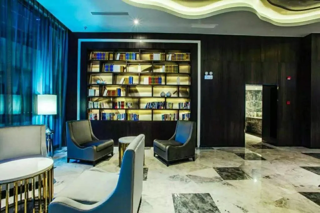 Crystal Orange Hotel Changzhou Dinosaurs Park