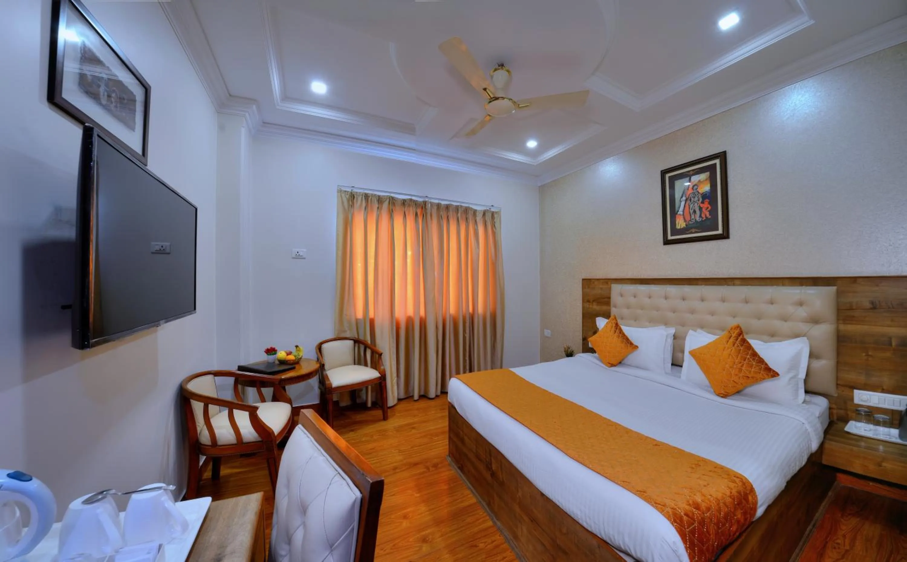 Deluxe Double Room in Wingston A TreeHouse Hotel, Mathura