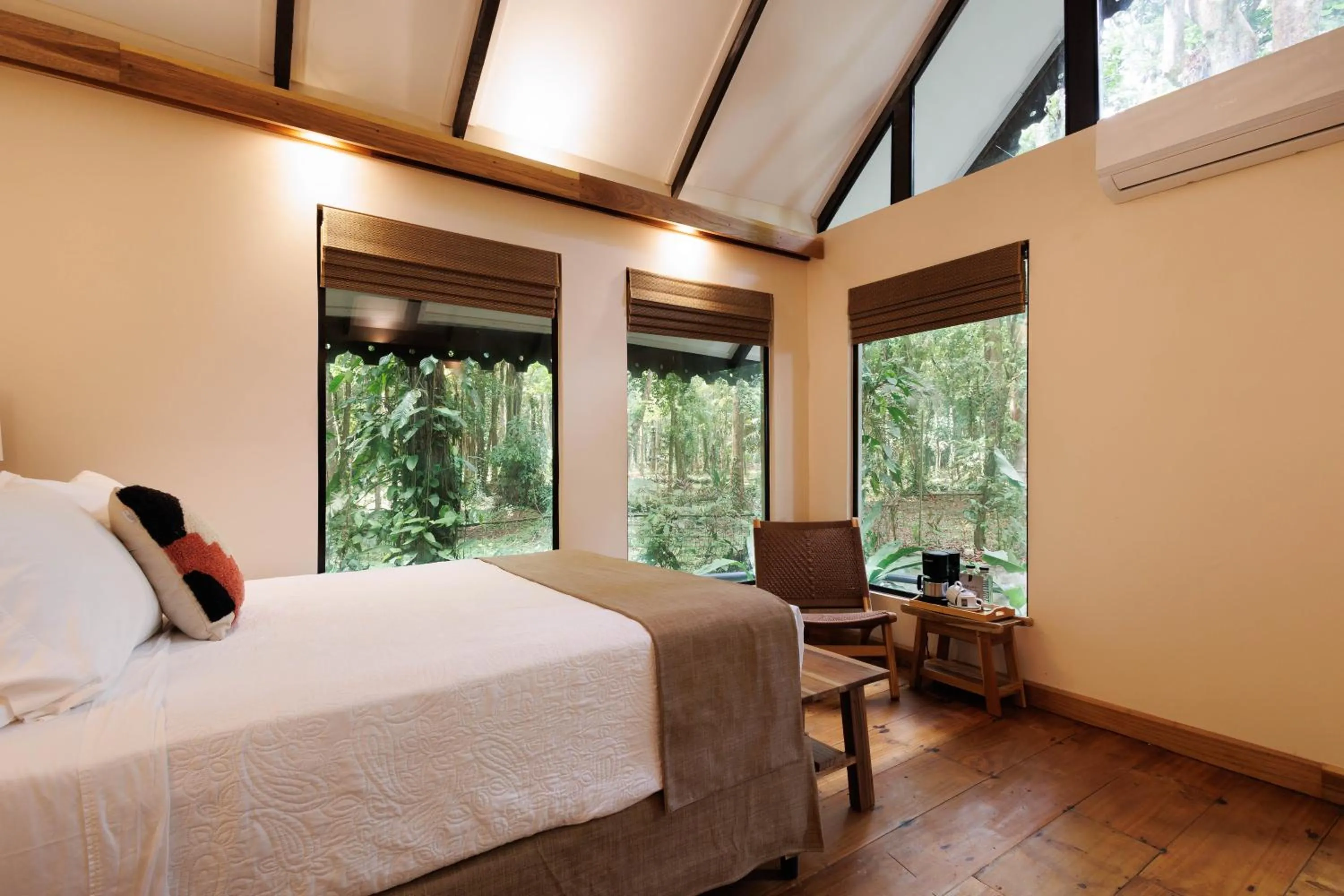 Deluxe Two Queen Beds in Almonds & Corals Boutique Hotel