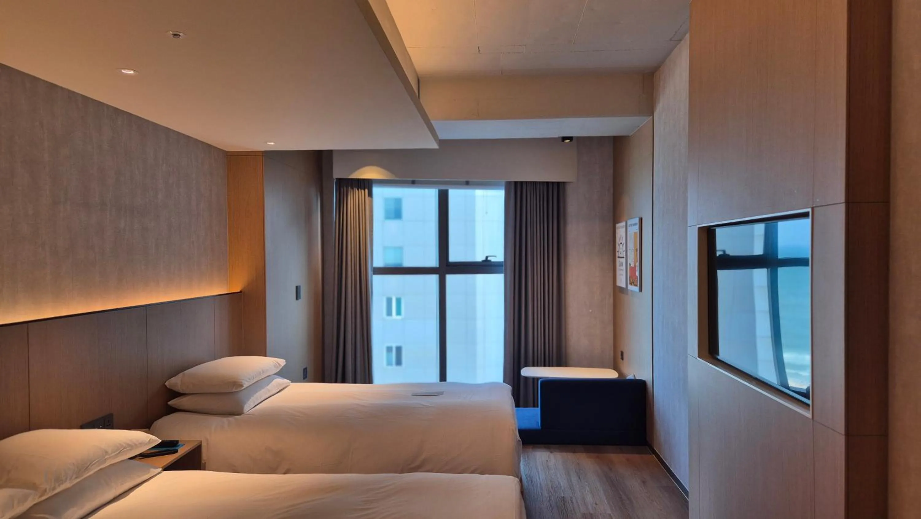 Superior Family Twin Side Ocean View (10F - 19F) in L7 HAEUNDAE by LOTTE HOTELS