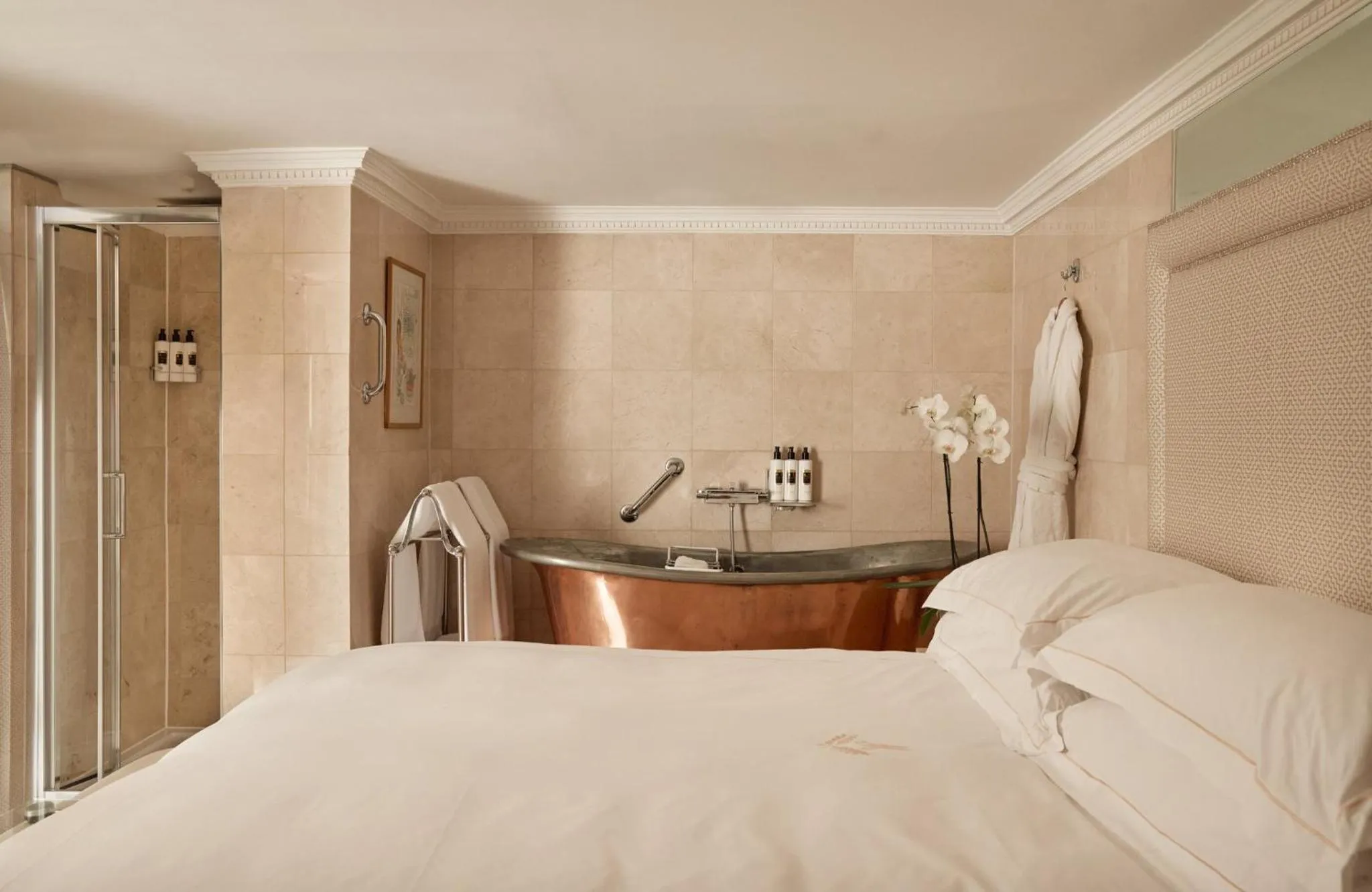 Two-Bedroom Suite in The Montague On The Gardens