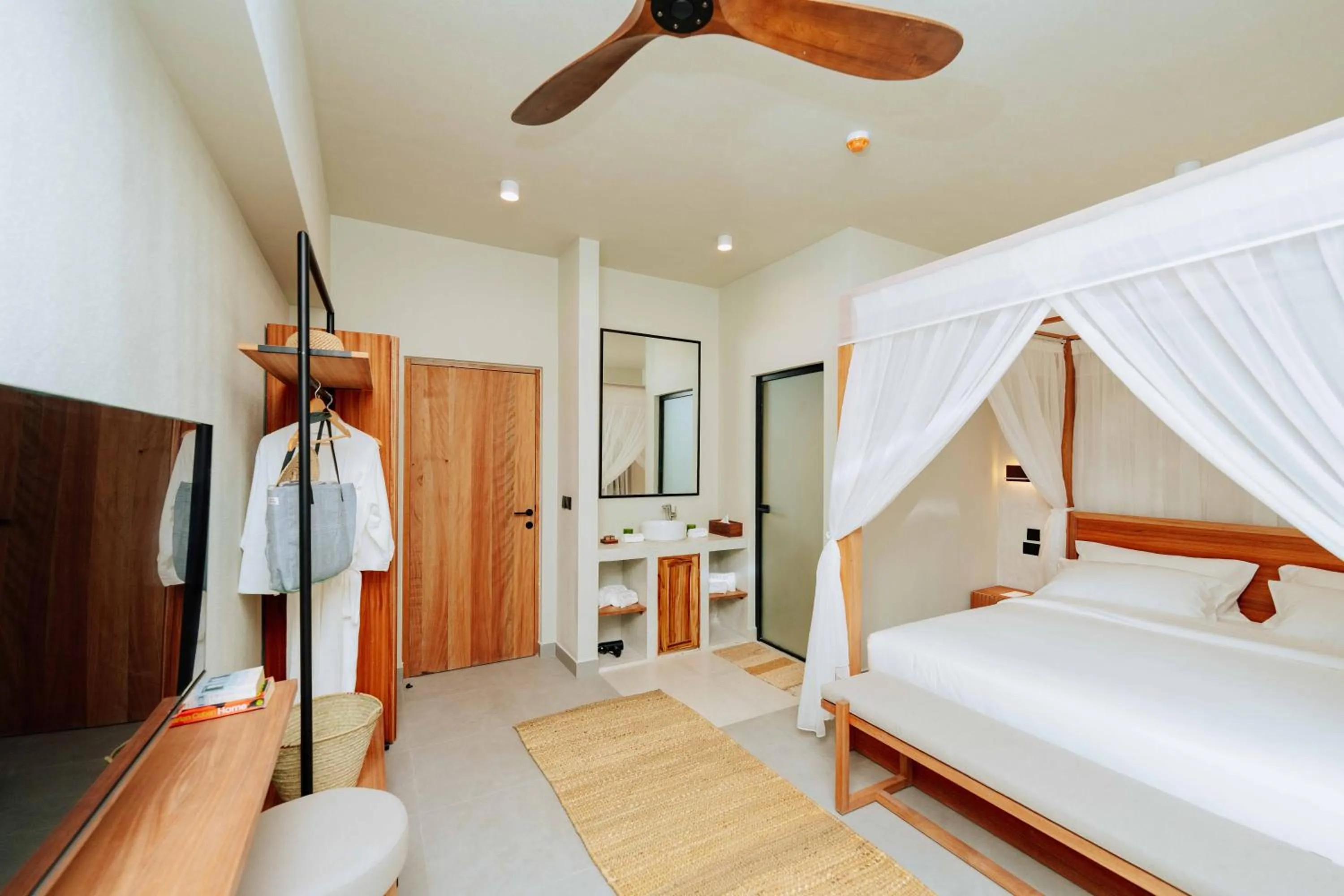 Studio in Samawa Living