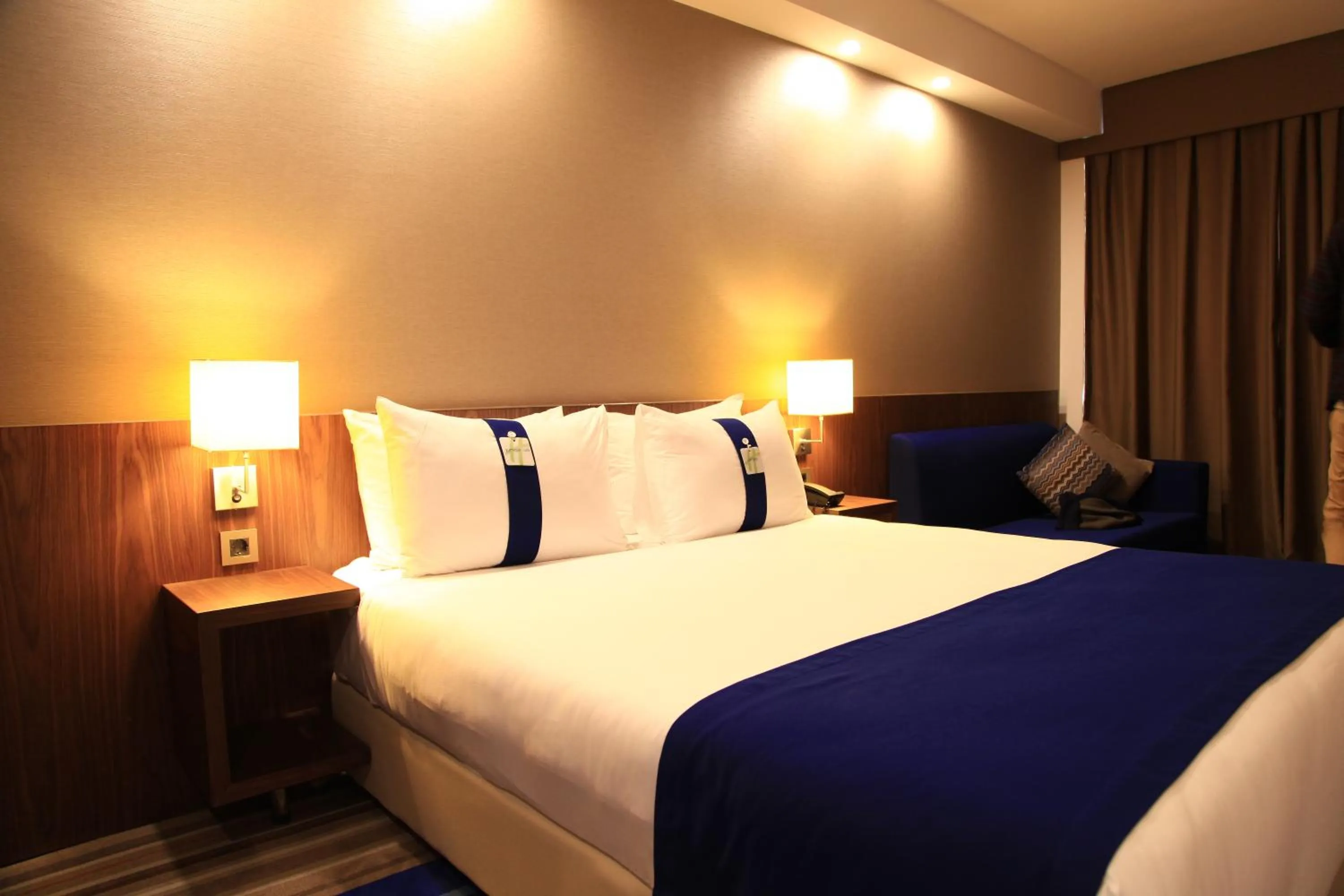 Standard Double Room with Sofa Bed - Non-Smoking in Liv City Hotels