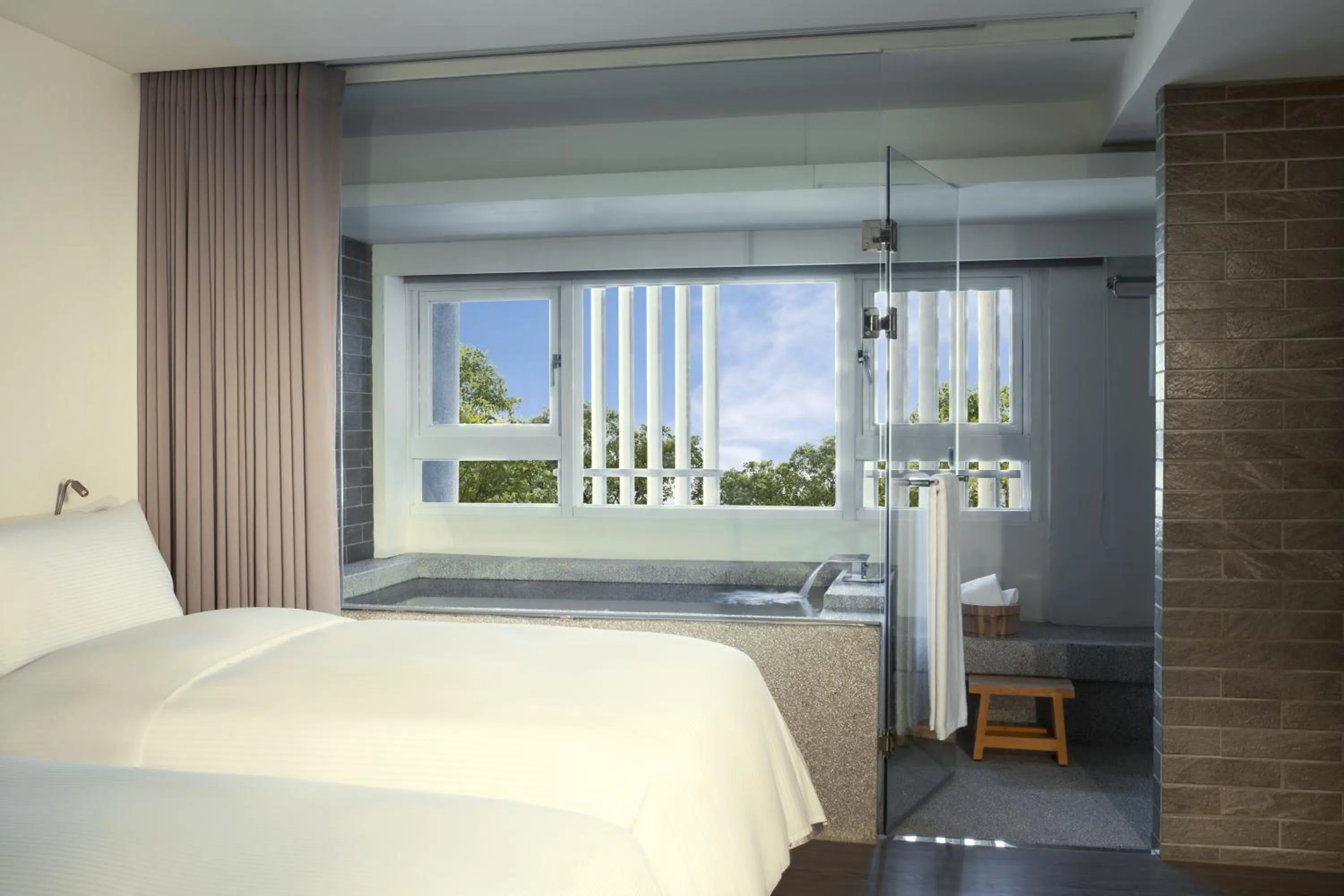 Deluxe Twin Room in Just Sleep Jiao Xi