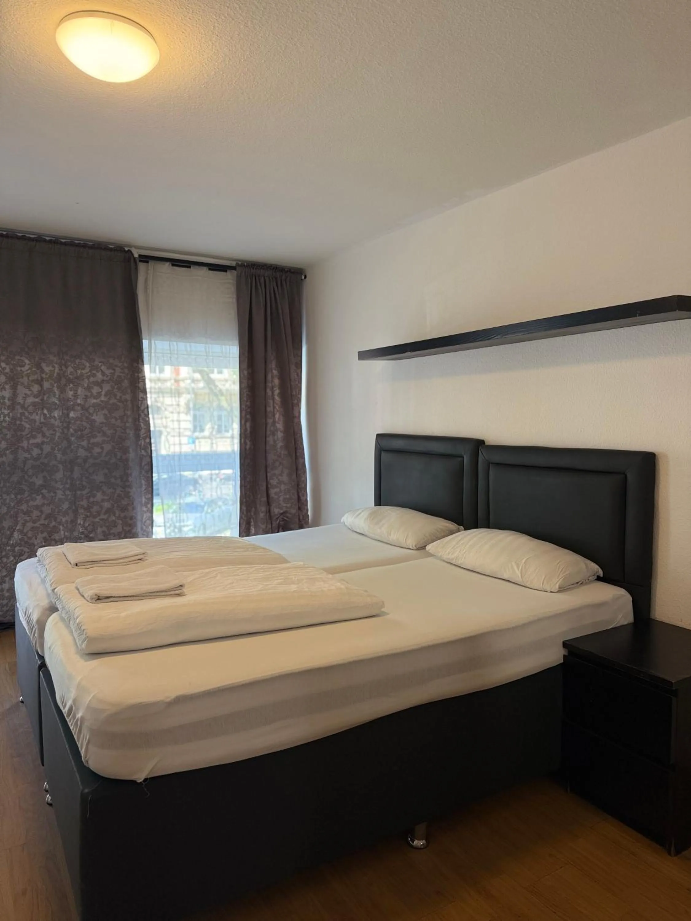 Deluxe Double or Twin Room in Hotel Garni Emir