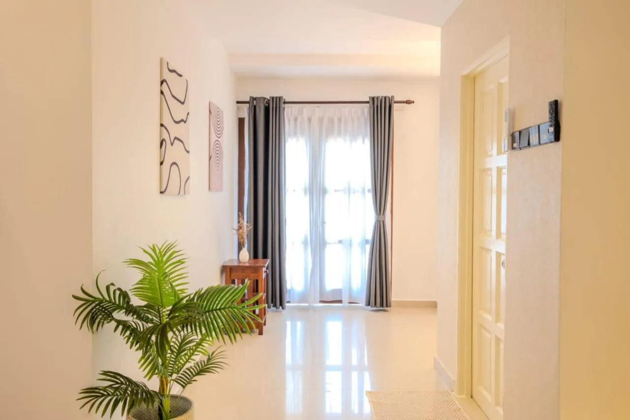 Deluxe King Room in Suntai Villa, Beachfront Suites