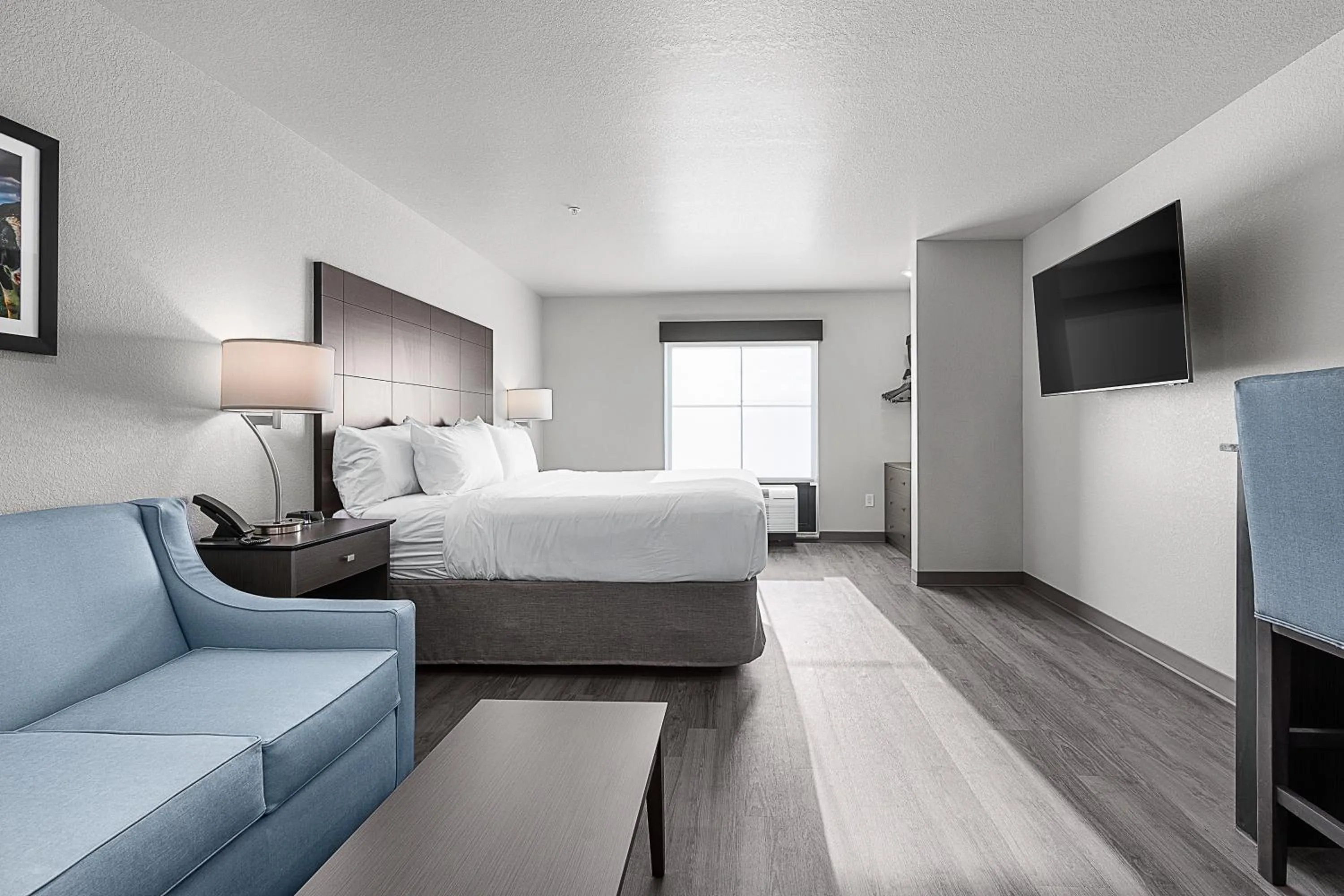 King Studio in Riverstone Suites by Cobblestone Hotels - Chippewa Falls