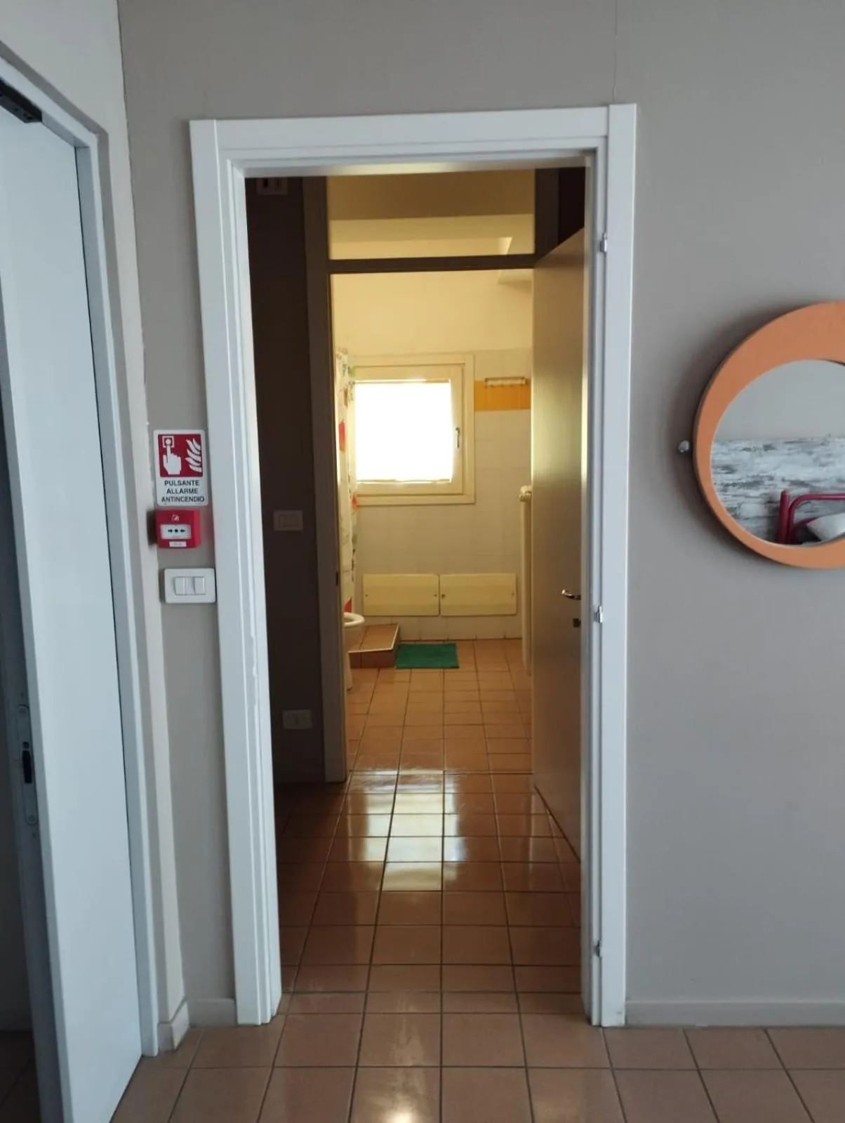 Twin Room with Private Bathroom in Ostello Torino