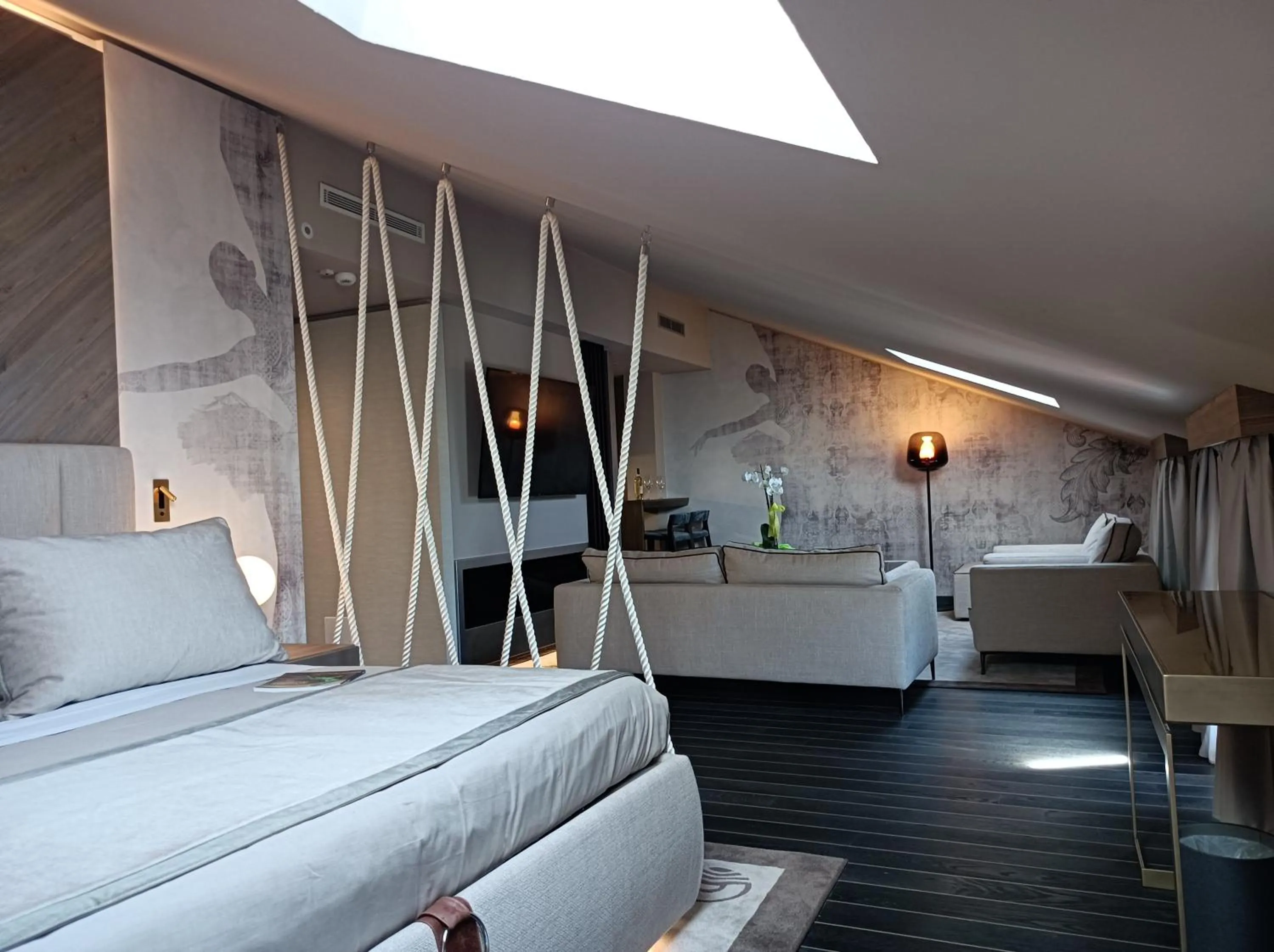 Penthouse Apartment in Miramare Suites