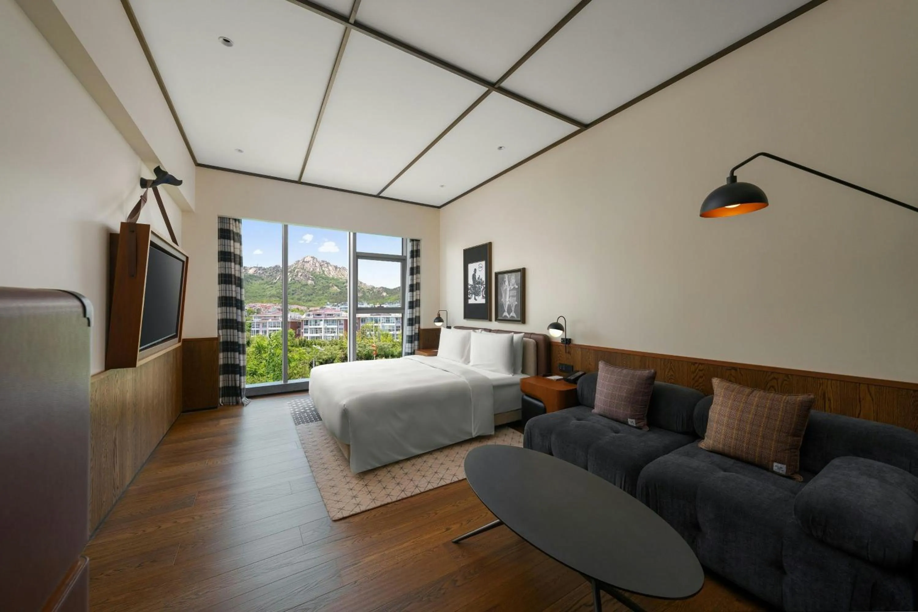 King Room with City View in Flow and Co. Qingdao, Autograph Collection