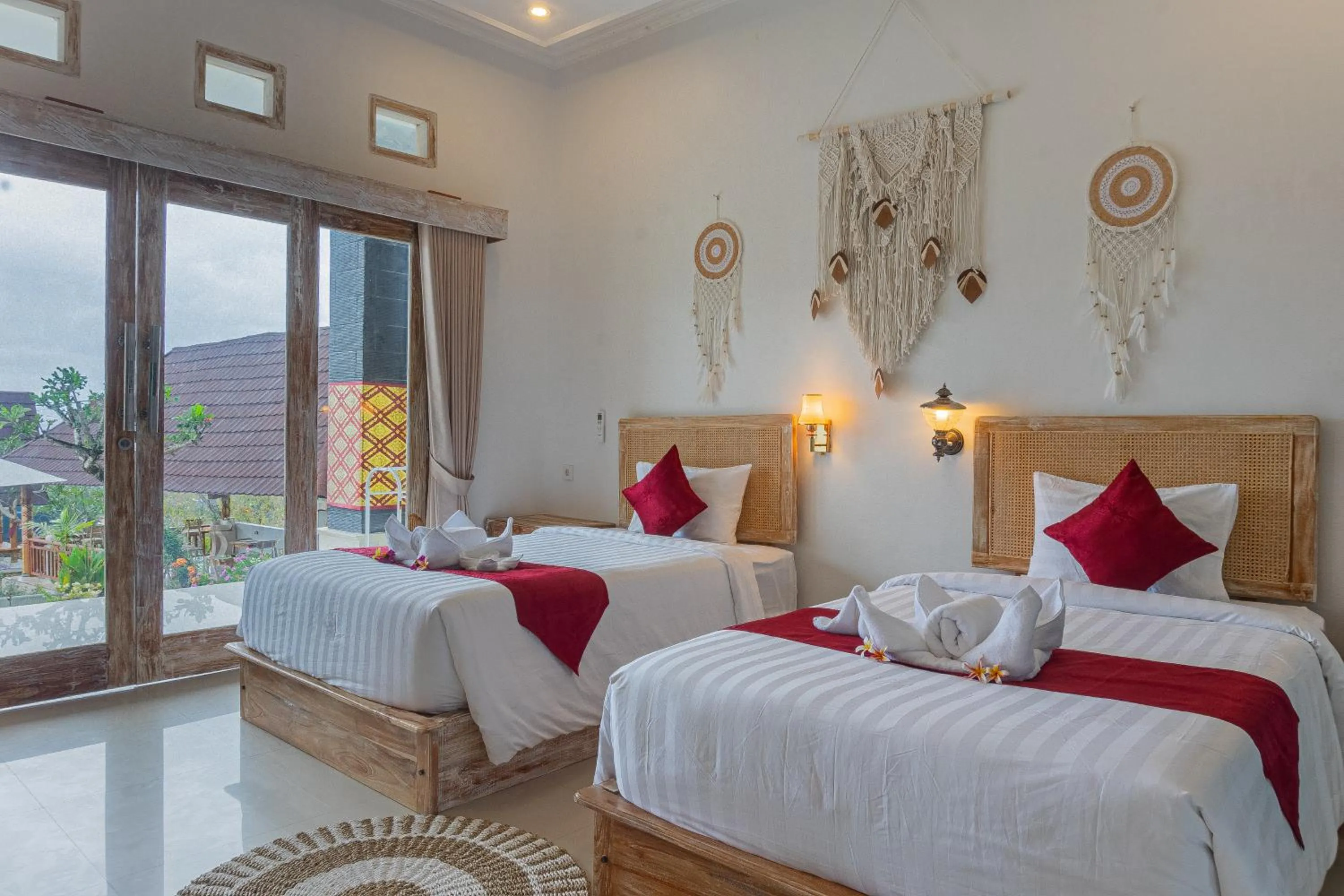 Twin Room with Pool View in D'Arya Sea View