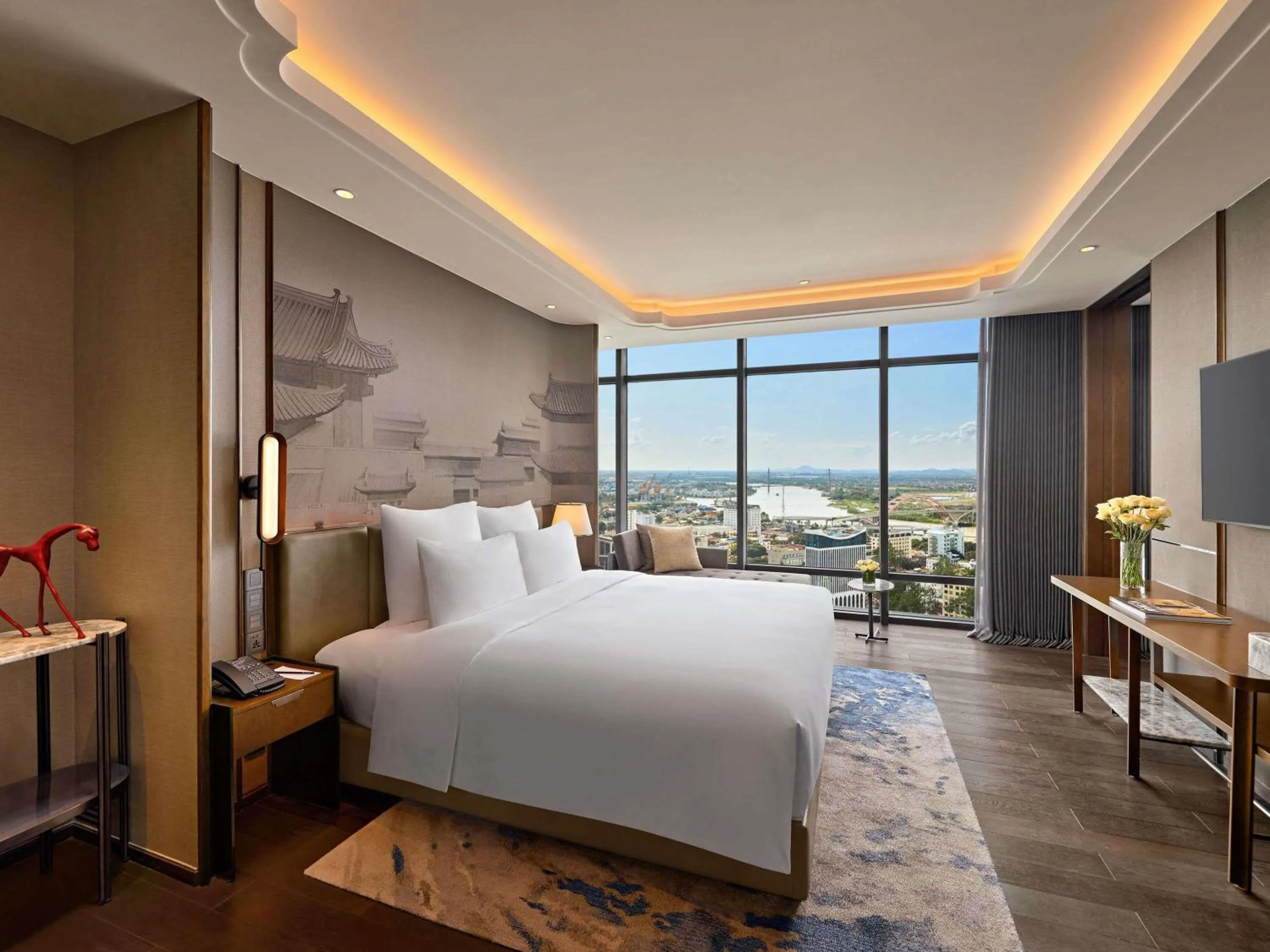 Deluxe King Suite - Lounge Access in Pullman Hai Phong Grand Hotel