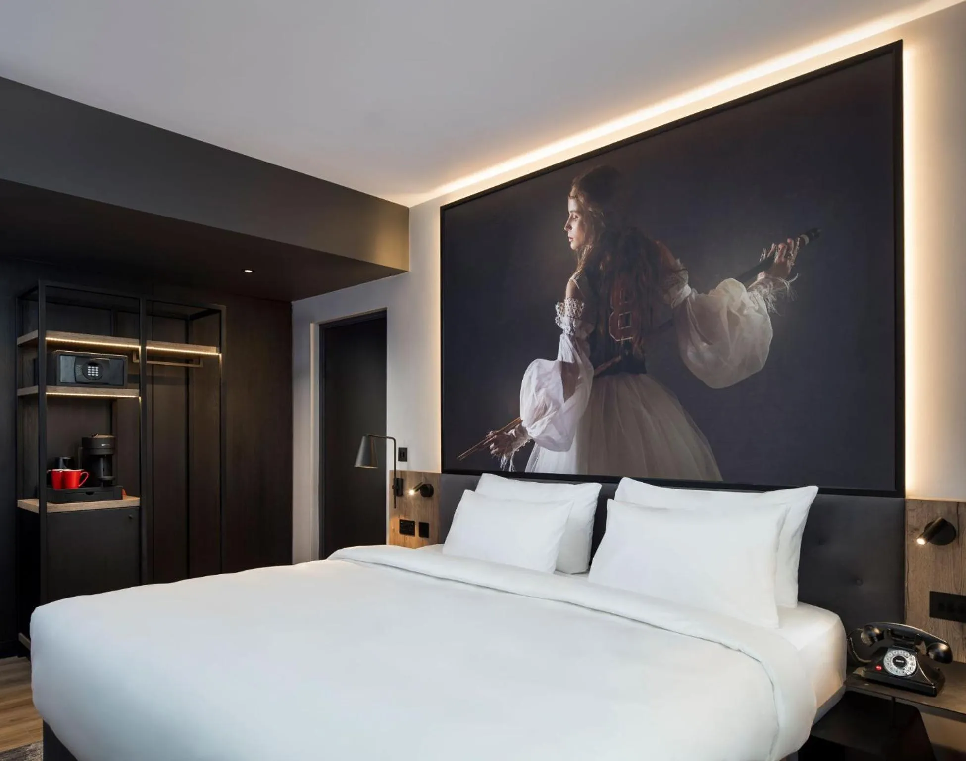 Superior Room with Sofa Bed in Radisson RED Galway