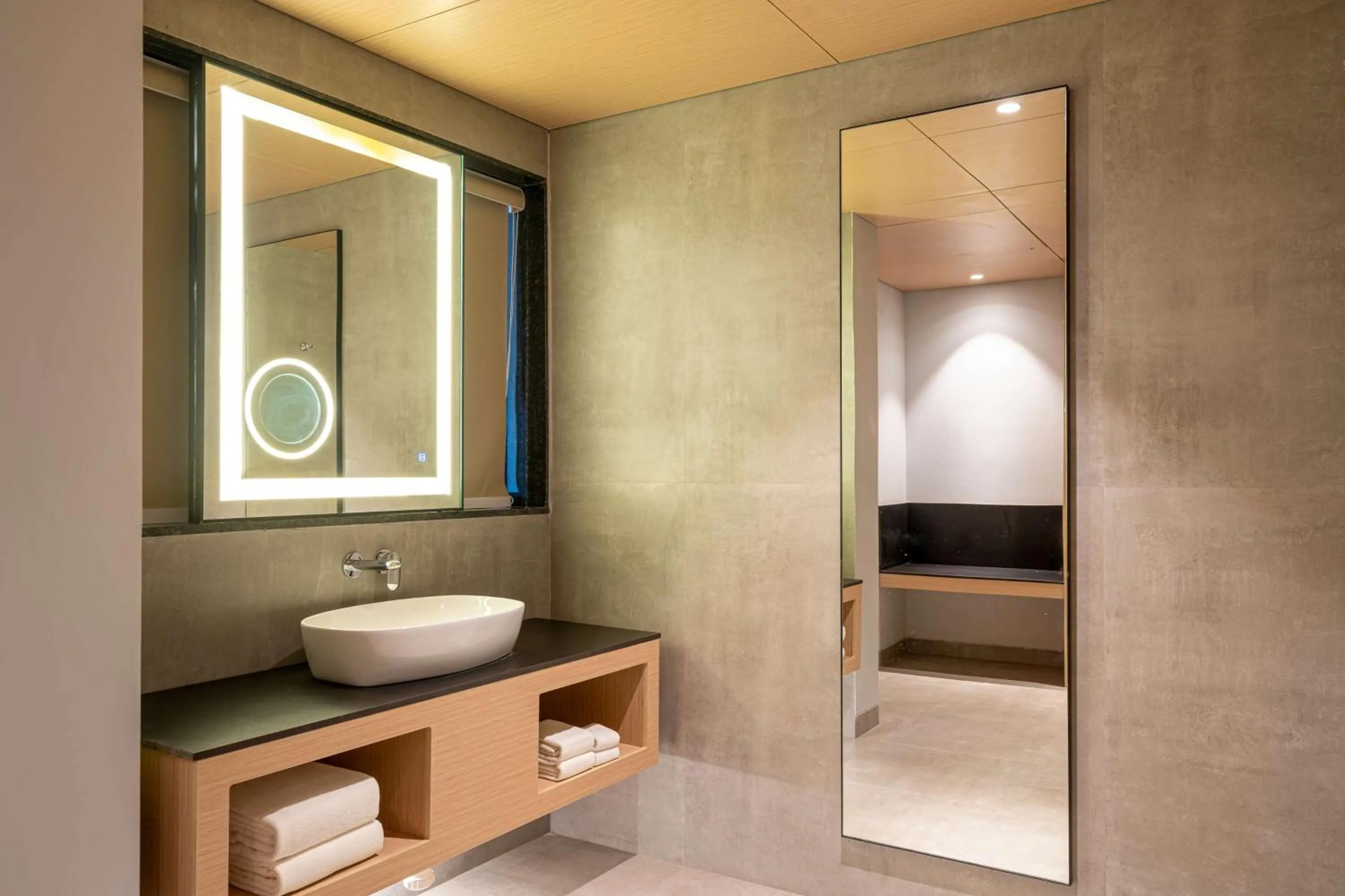 Villa in Radisson Resort Hatgad Saputara