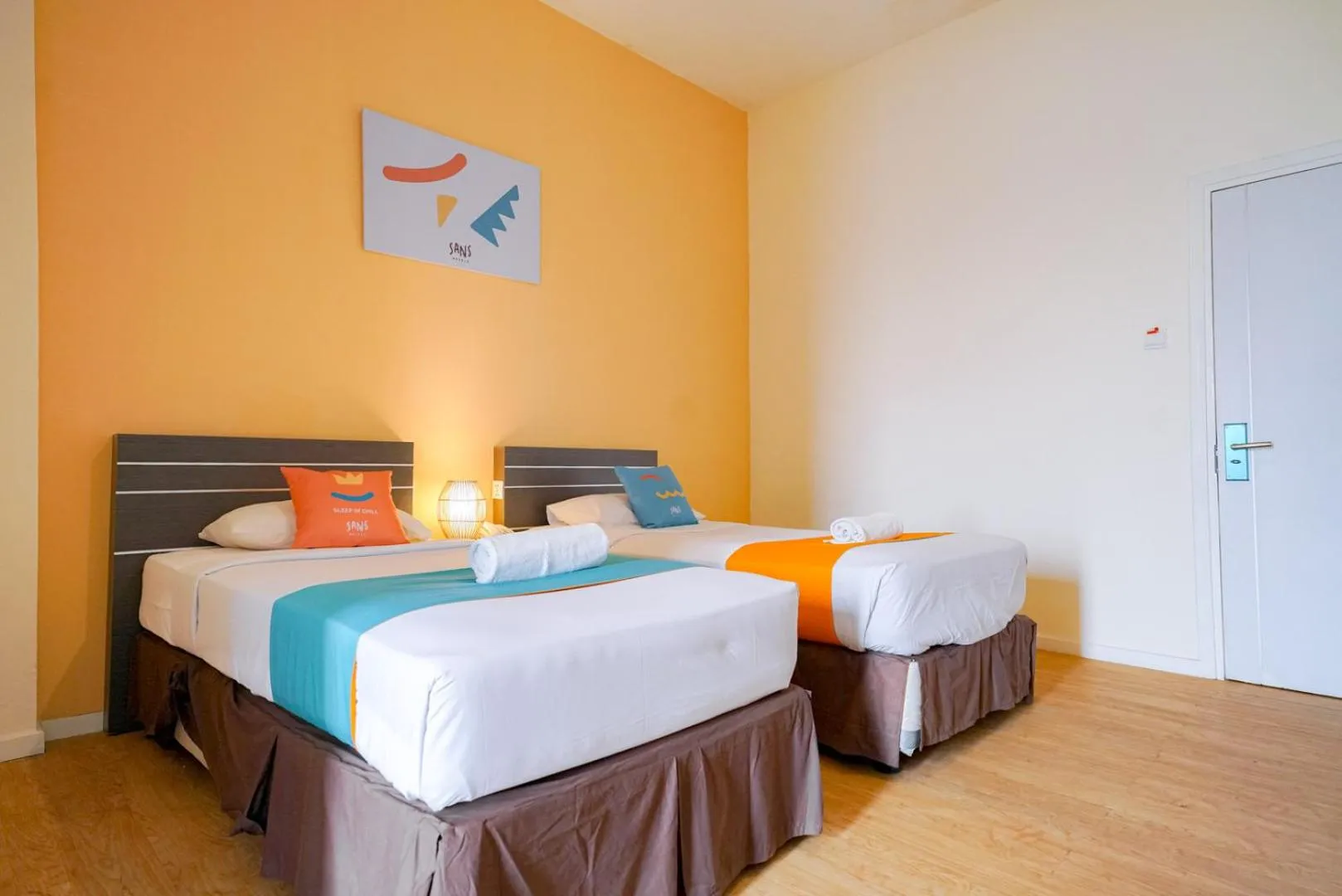 Deluxe Twin Room in Sans Sunset Point Seminyak