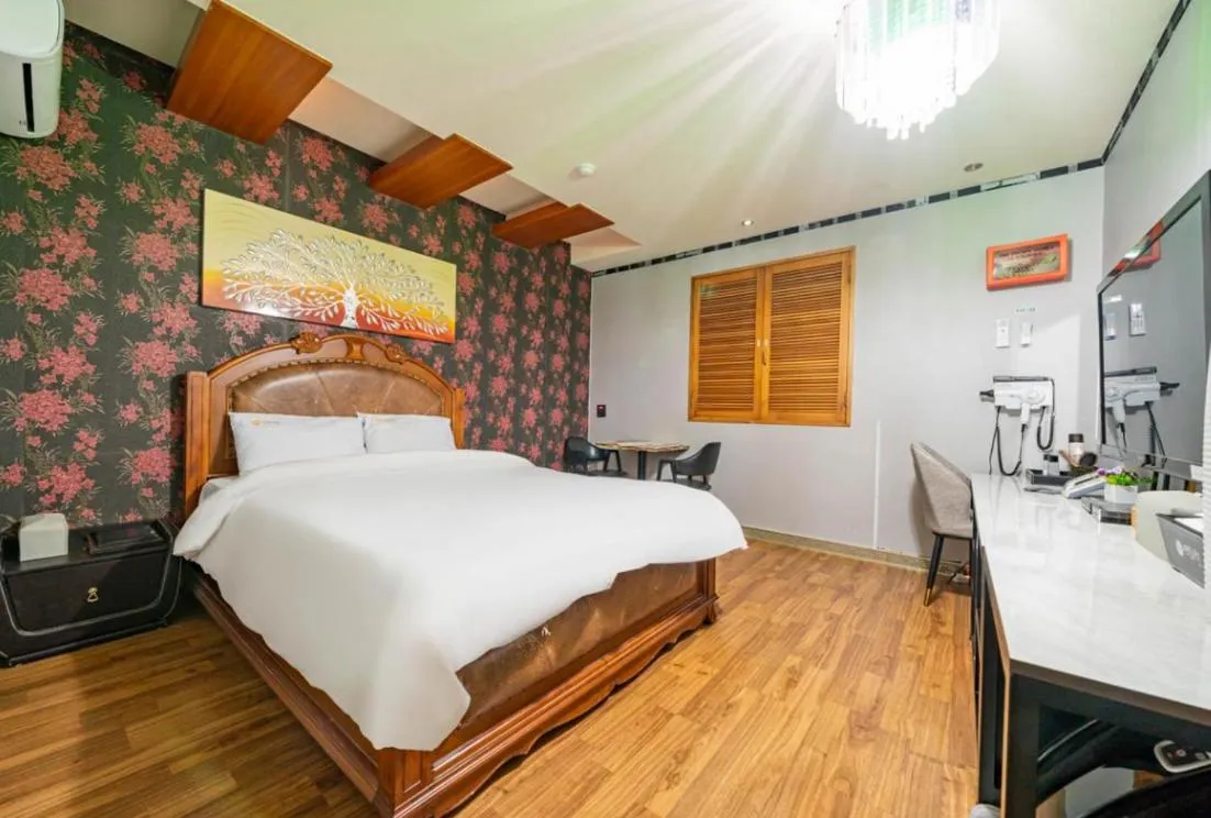 Deluxe Double Room - single occupancy in Andong hotel