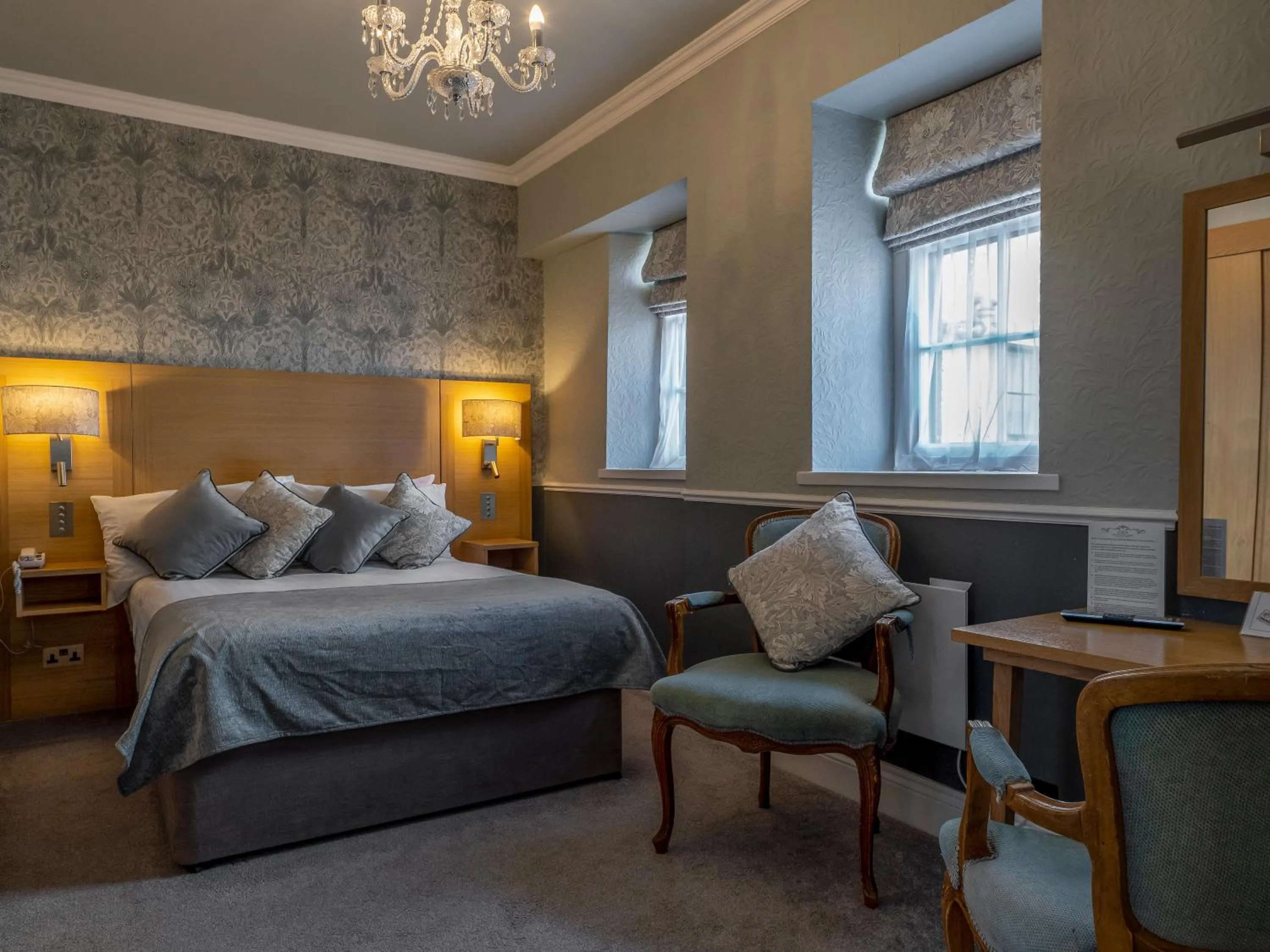 Cozy Double in The Bulkeley Hotel