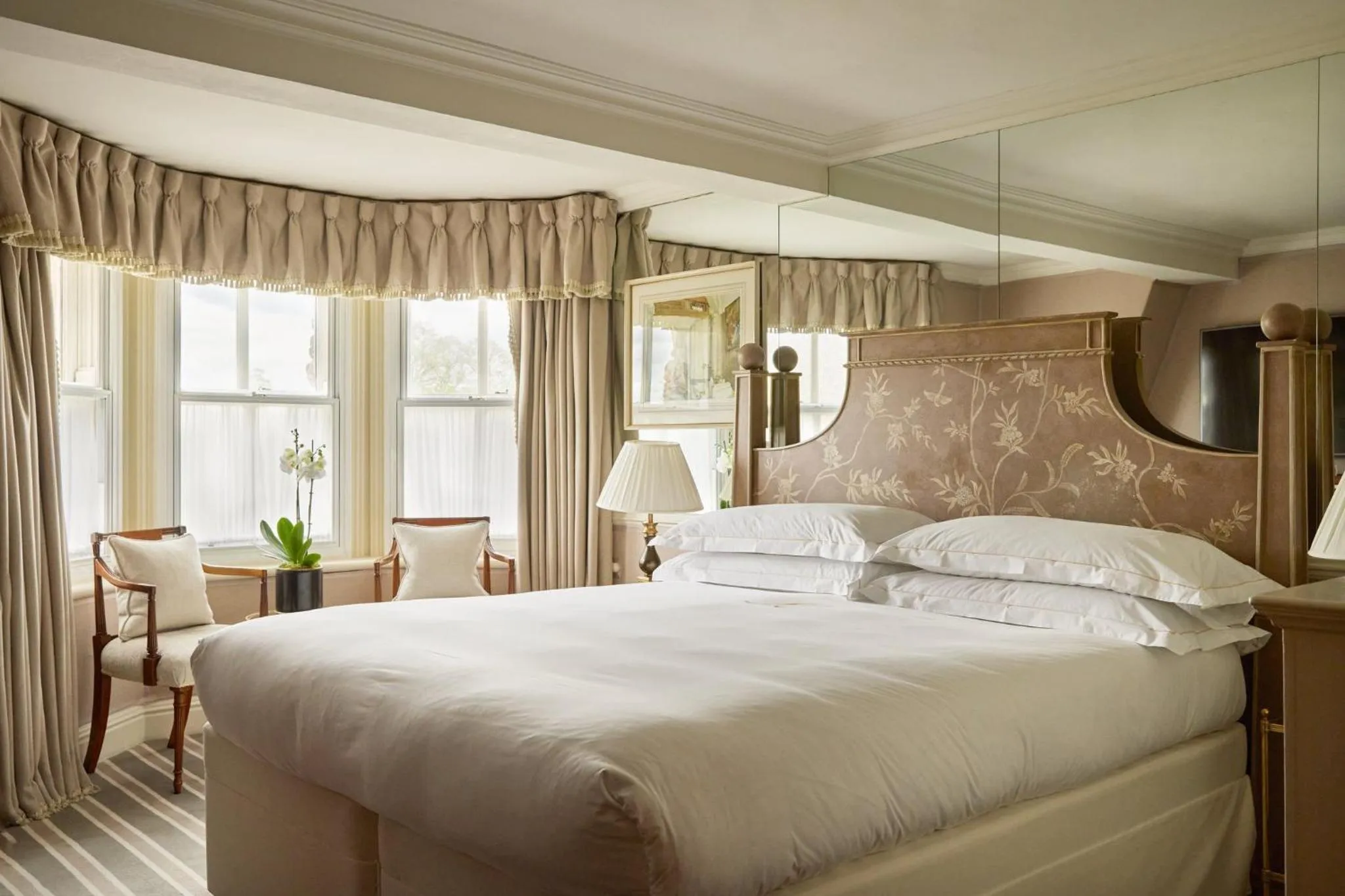 King Room with Garden View in Milestone Hotel Kensington