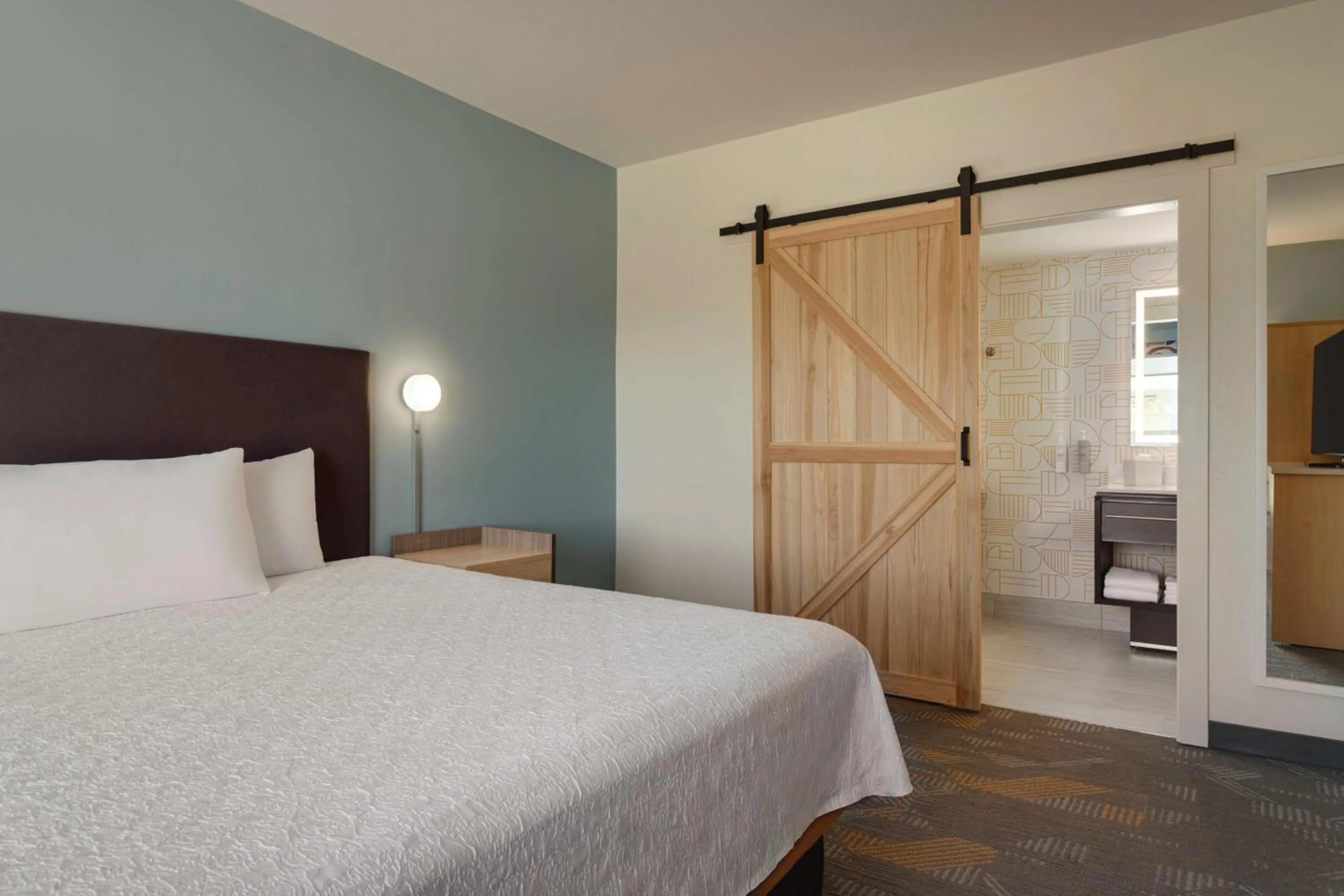 One-Bedroom King Suite - Non-Smoking in Home2 Suites by Hilton Austin North/Near the Domain, TX