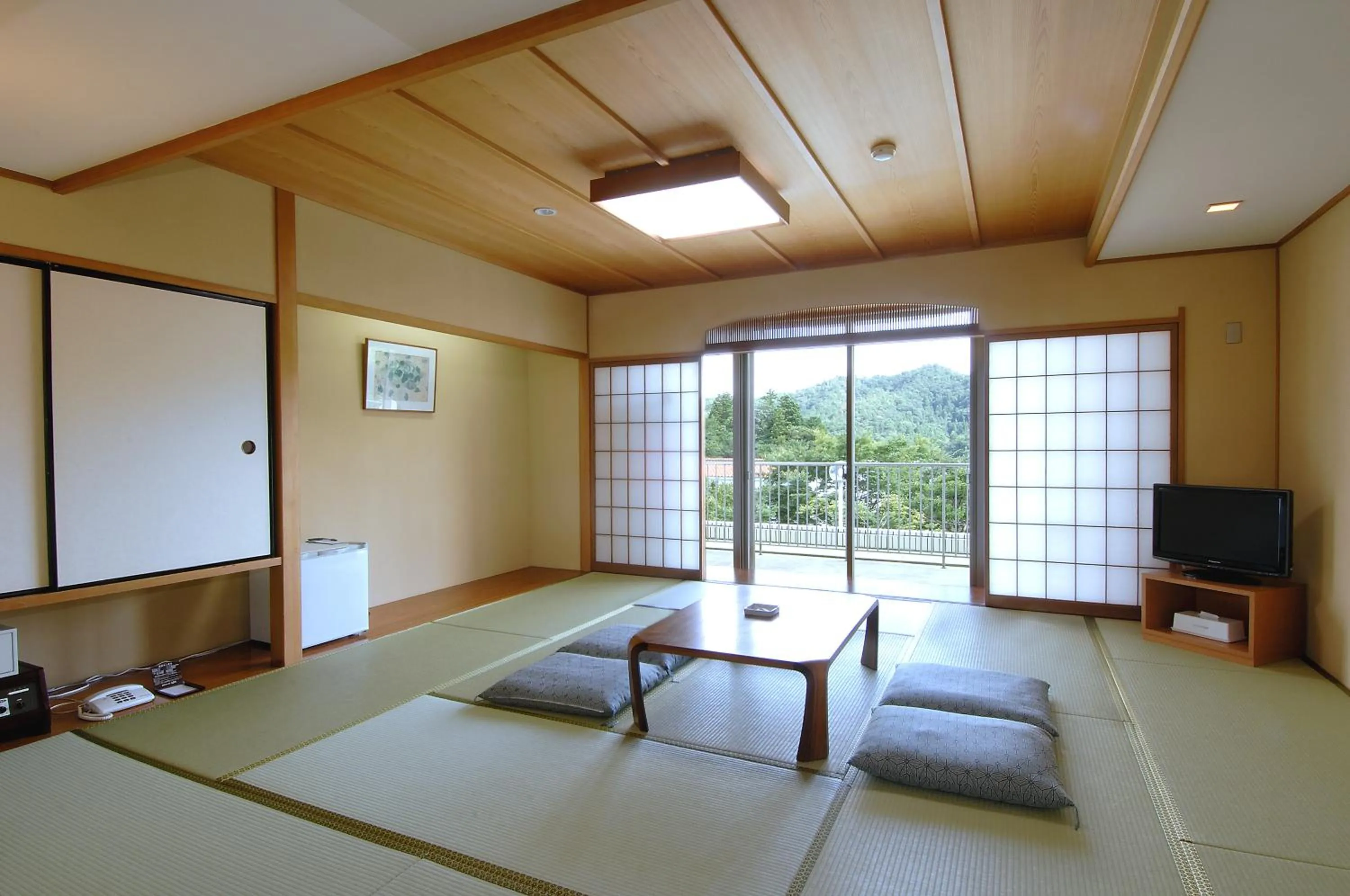 Japanese-Style Room in Resorpia Kumihama