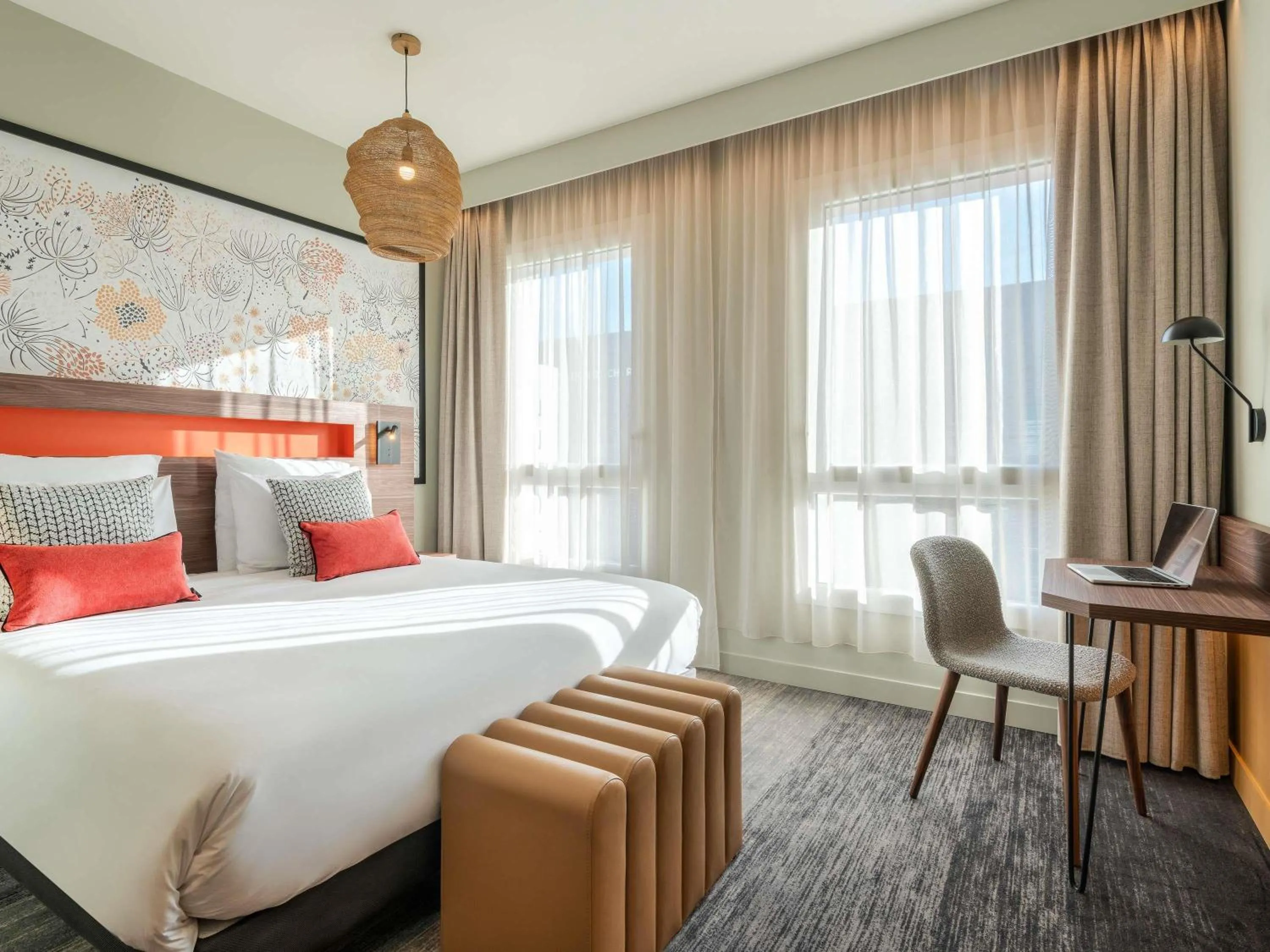 Superior King Room in Mercure Achères St Germain en Laye